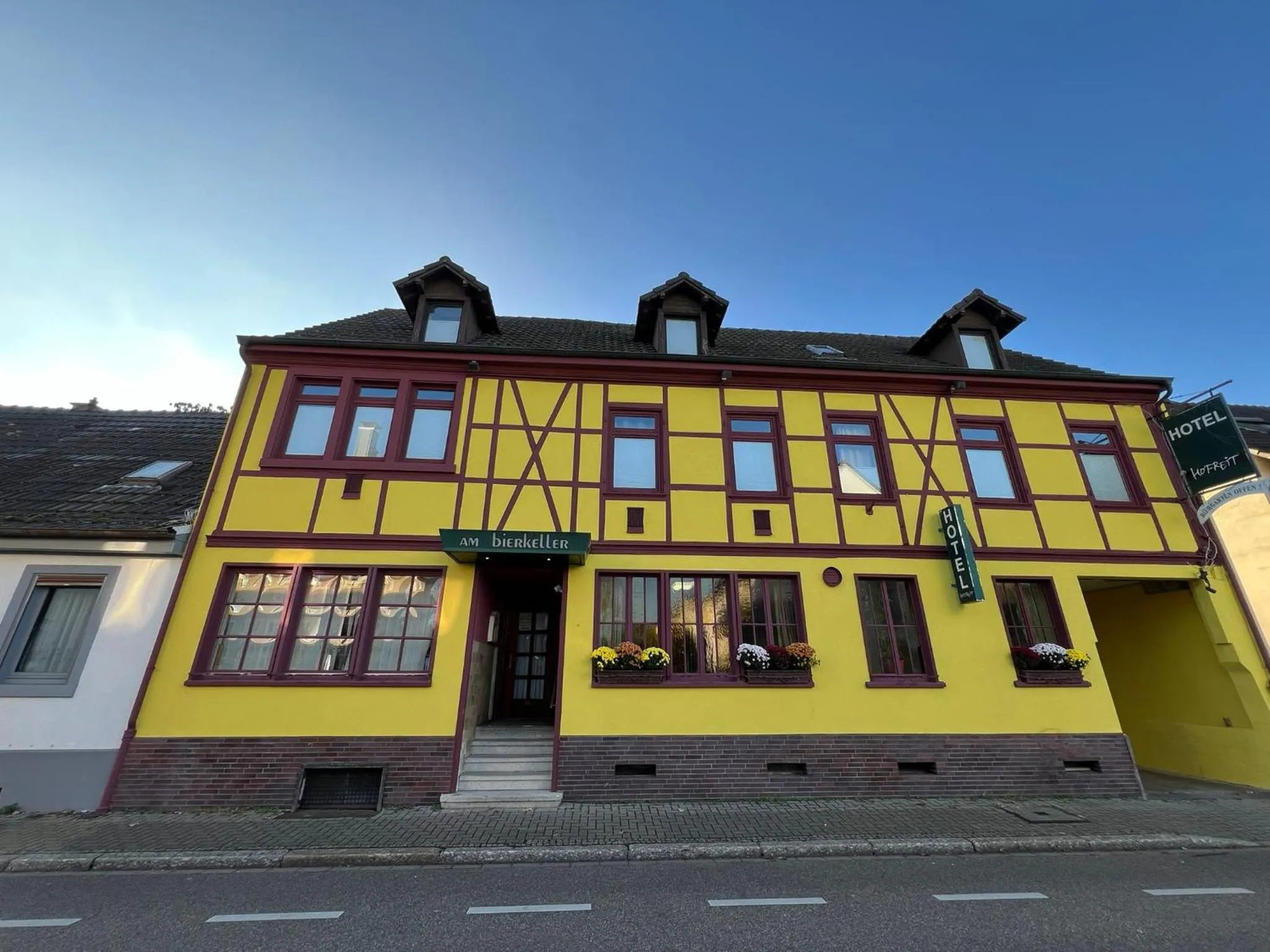 Property building in Hofreit am Bierkeller