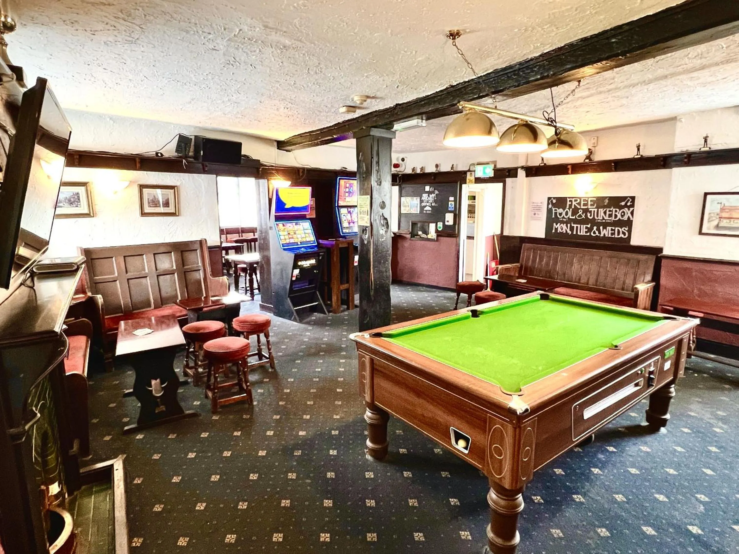Lounge or bar in The Horse & Jockey