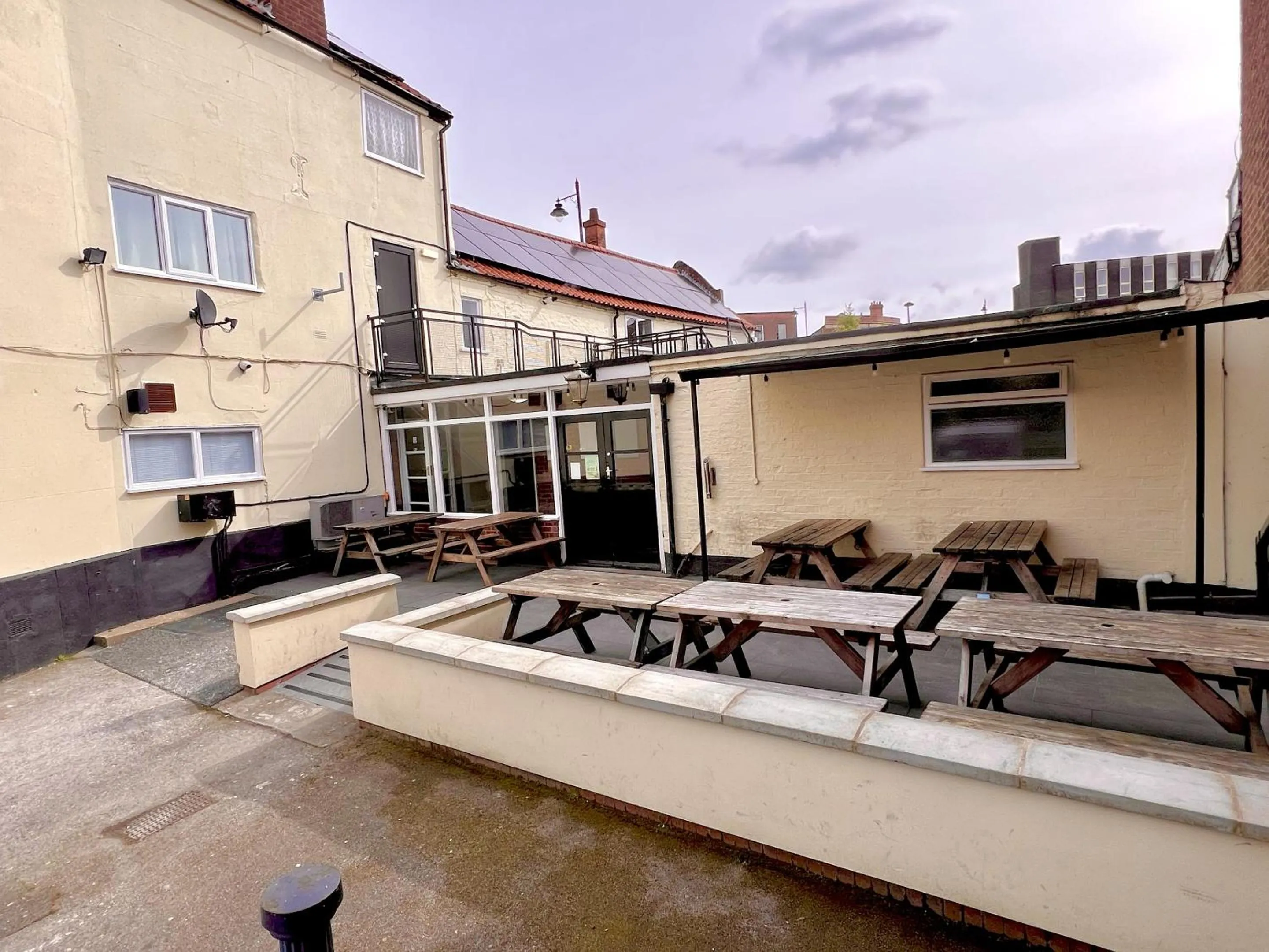 Property building in The Horse & Jockey