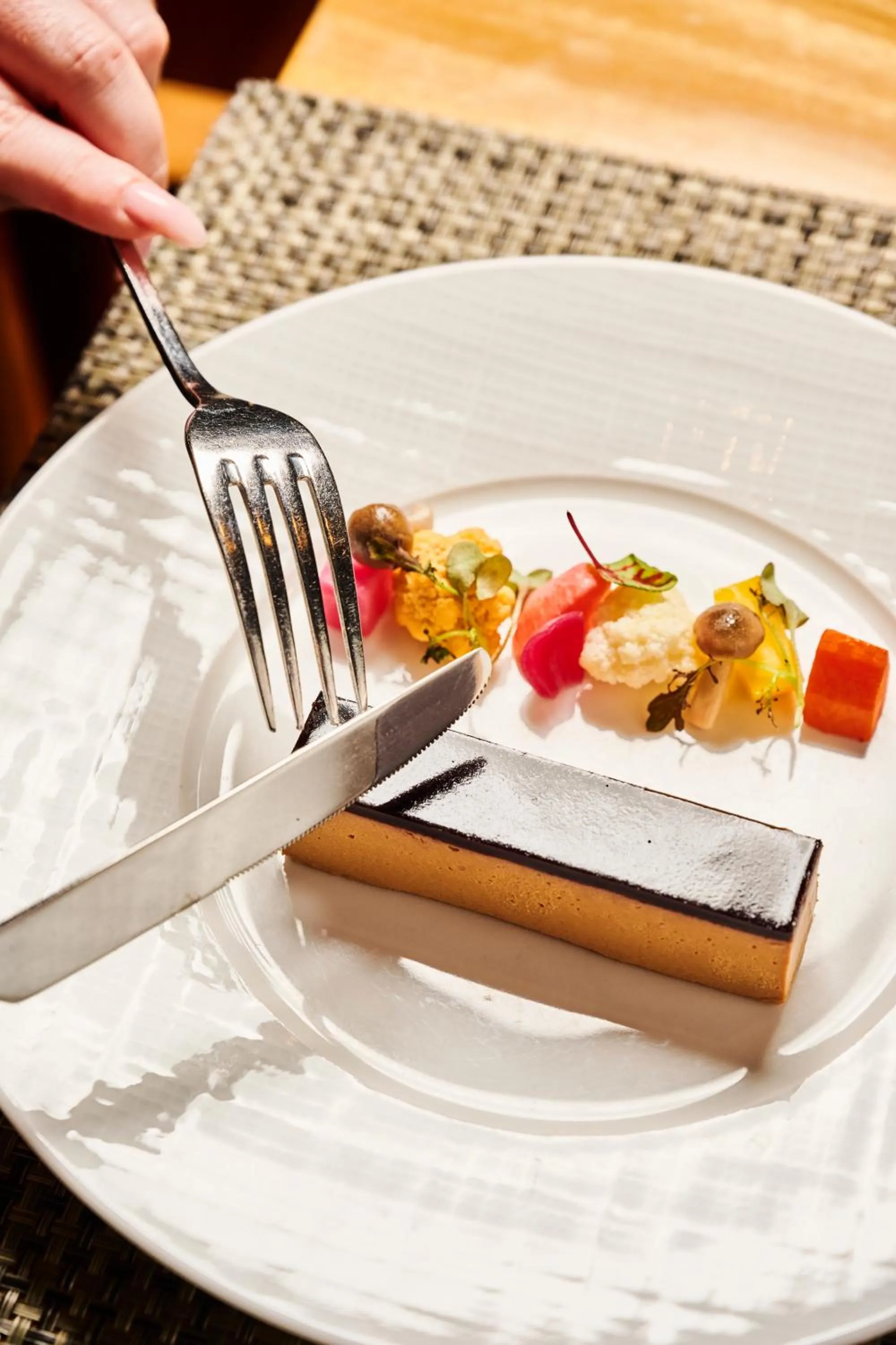 Restaurant/places to eat in The Ritz-Carlton, Montreal