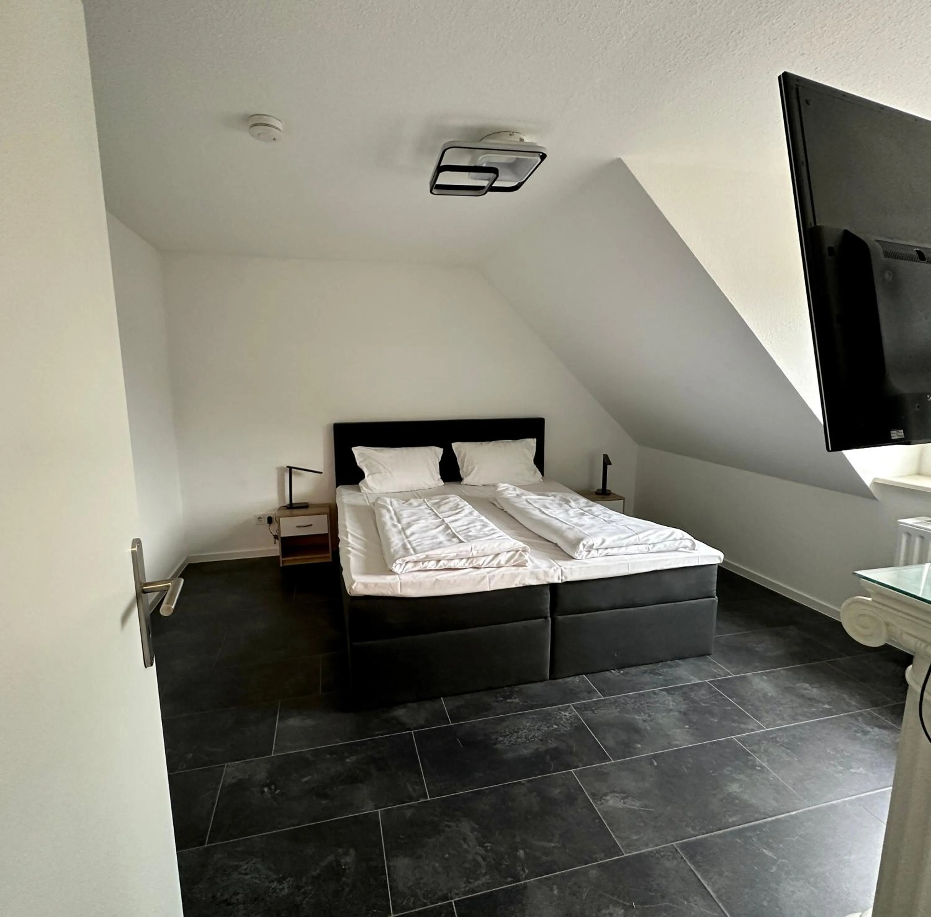 Bed in Hotel Specht by Trotmannia