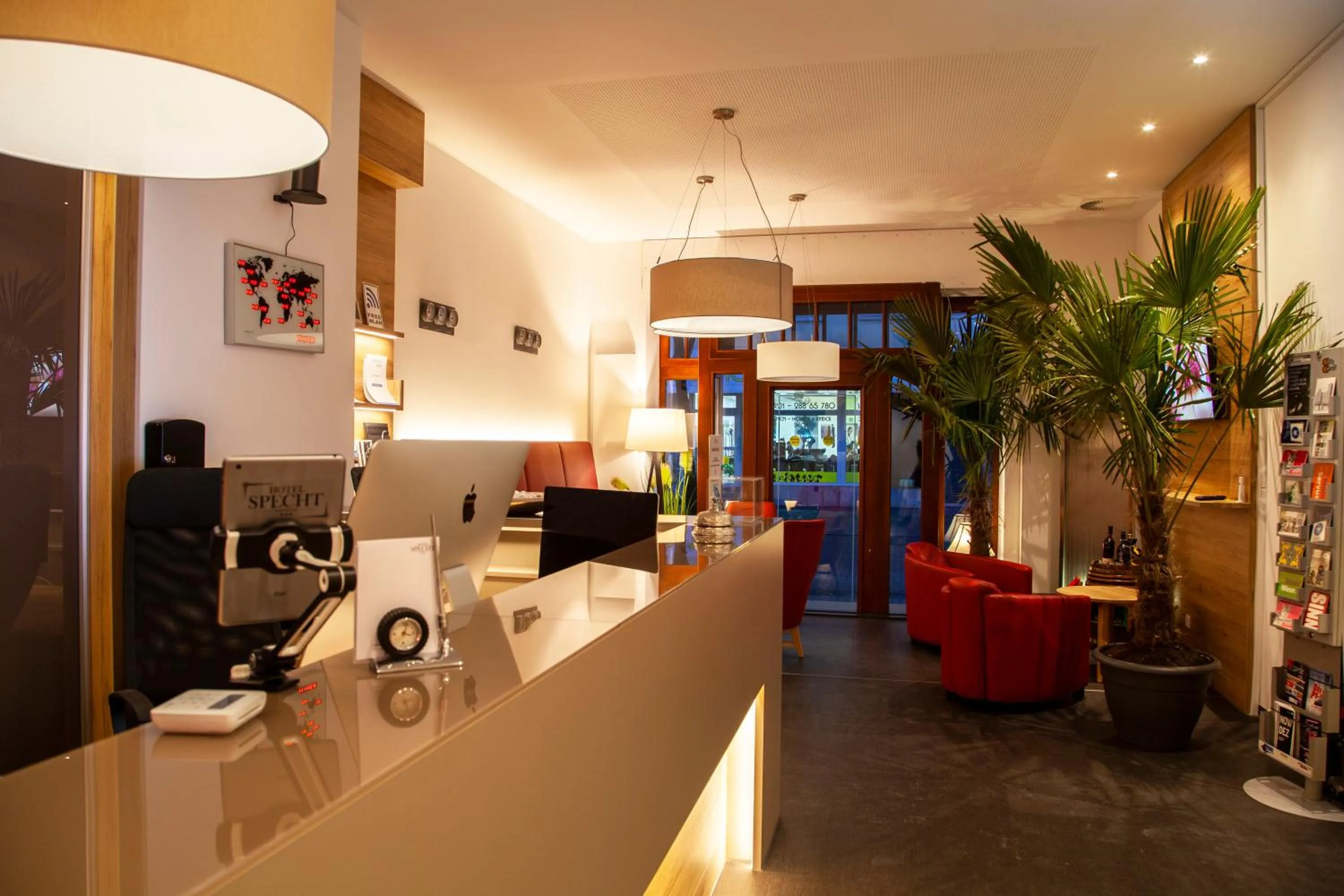 Lobby or reception in Hotel Specht by Trotmannia
