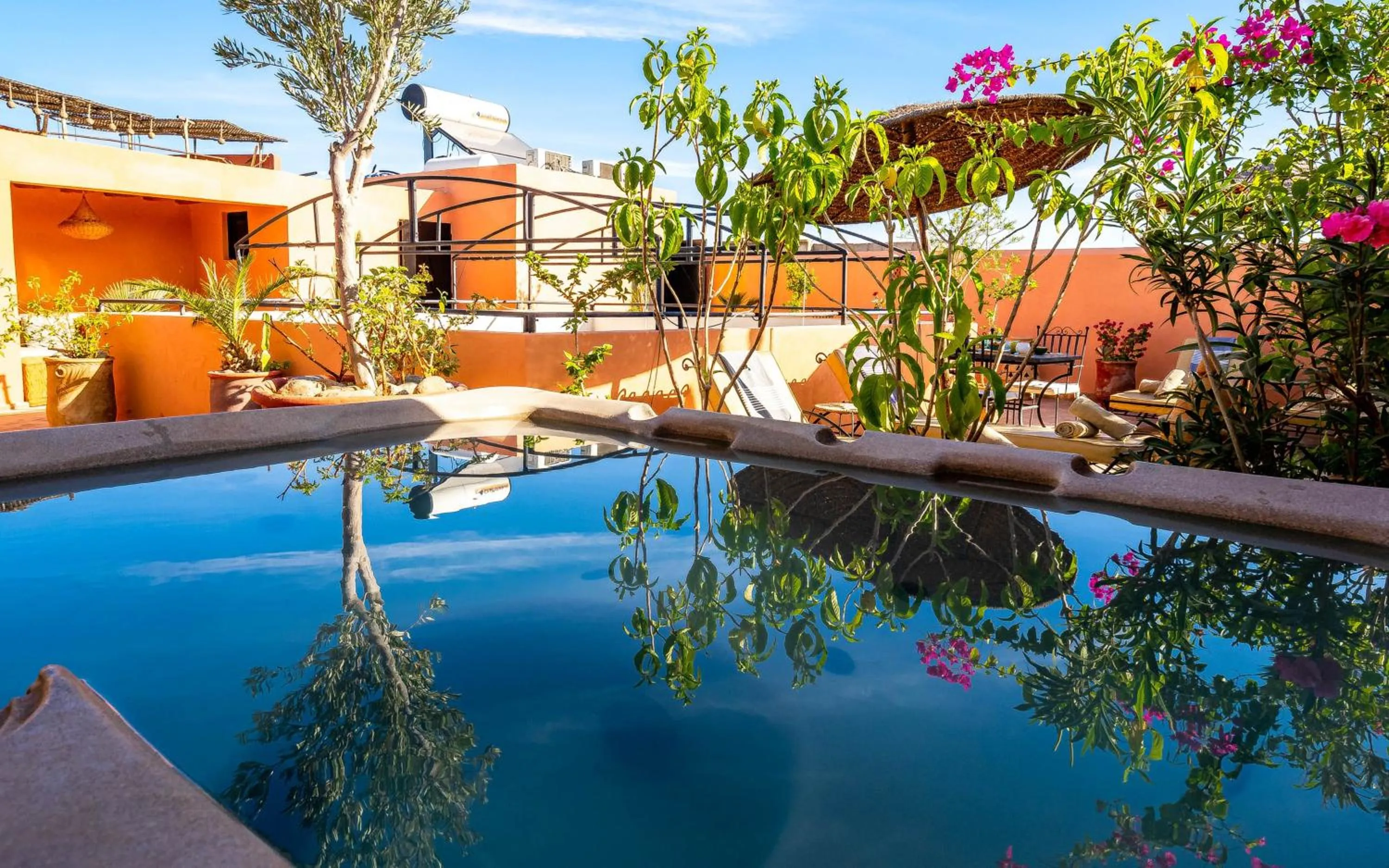 Patio in Riad L'orange Bleue