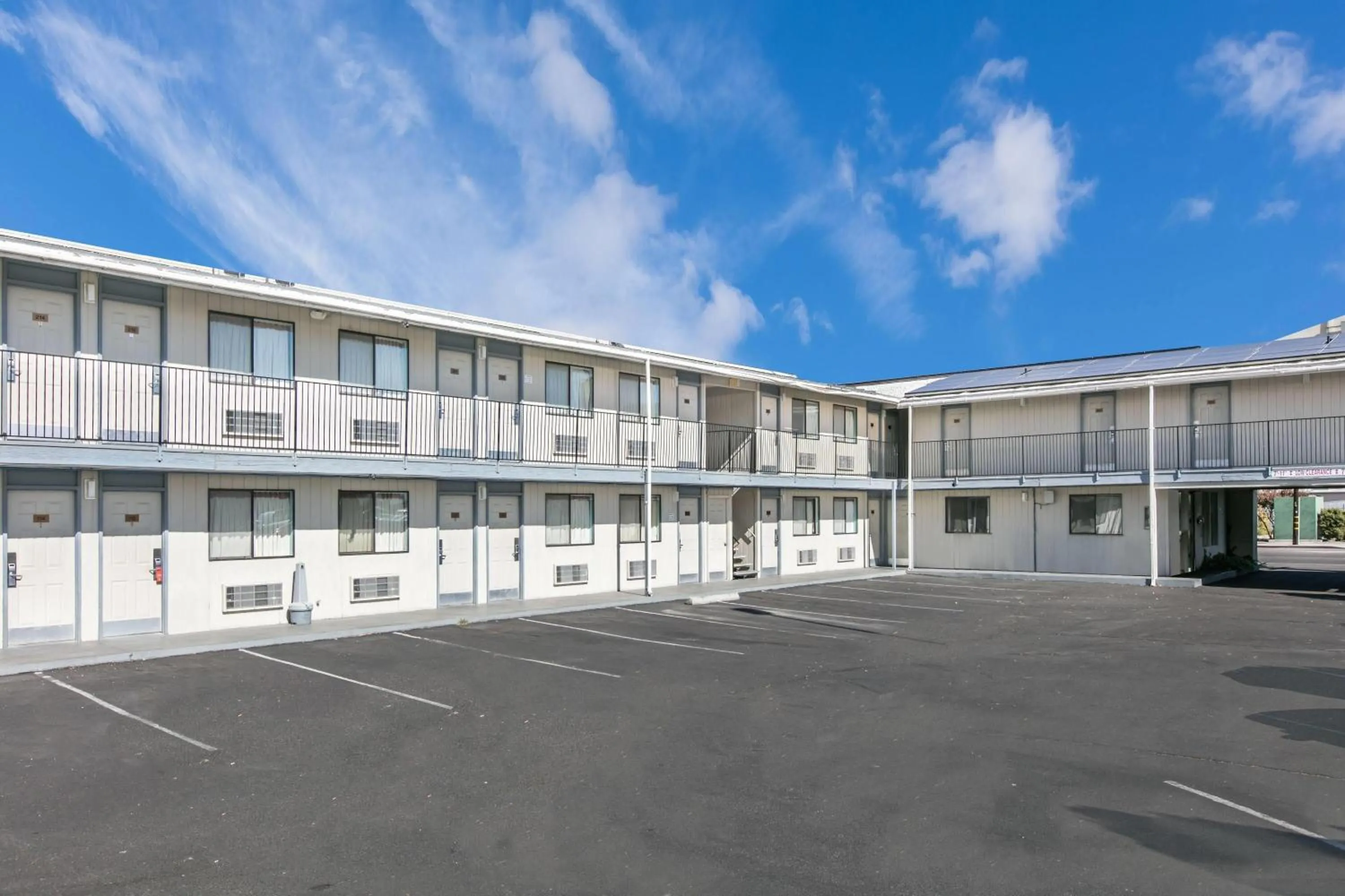 Property building in Super 8 by Wyndham Bishop