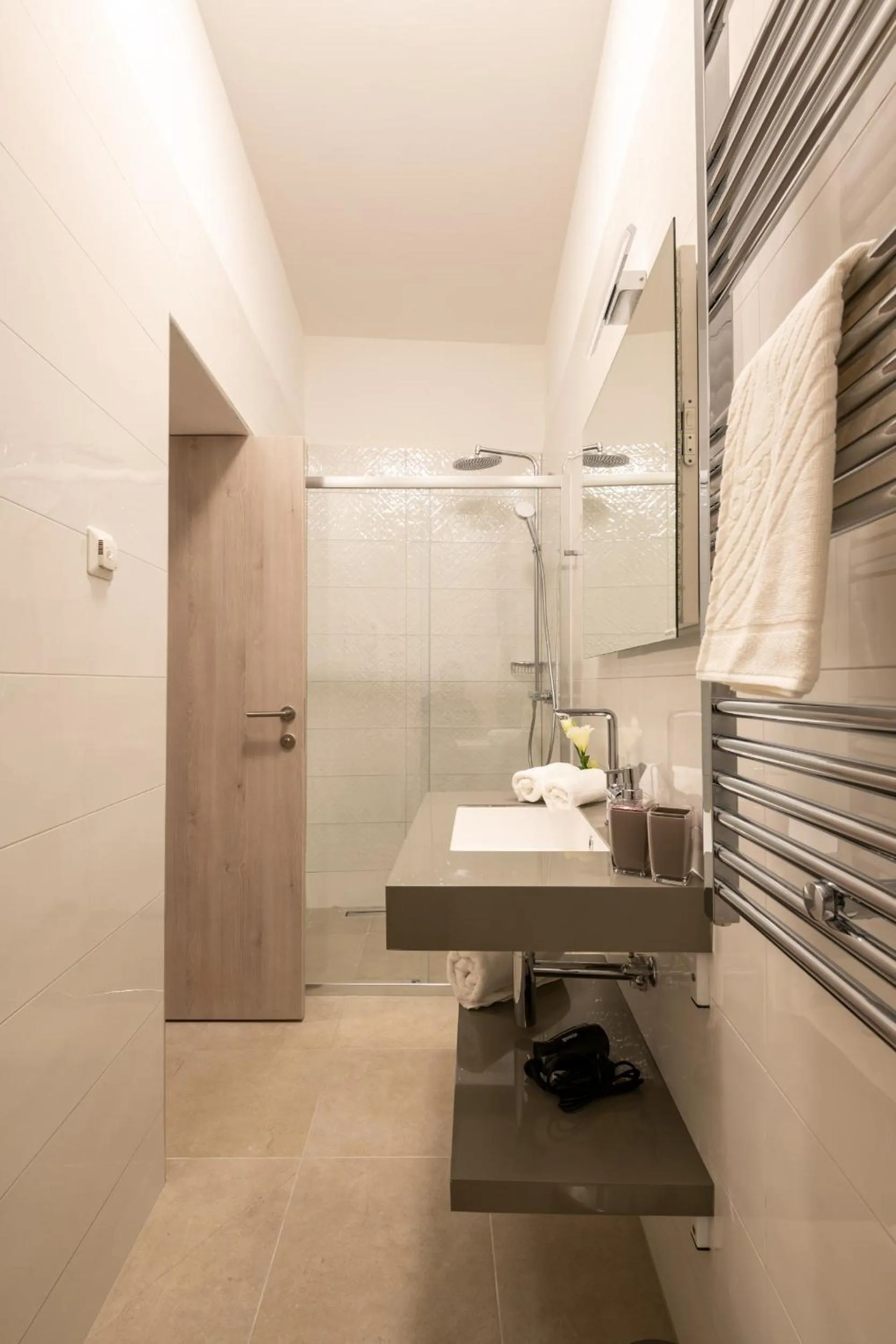 Shower in Boutique B&B Villa Faggioni