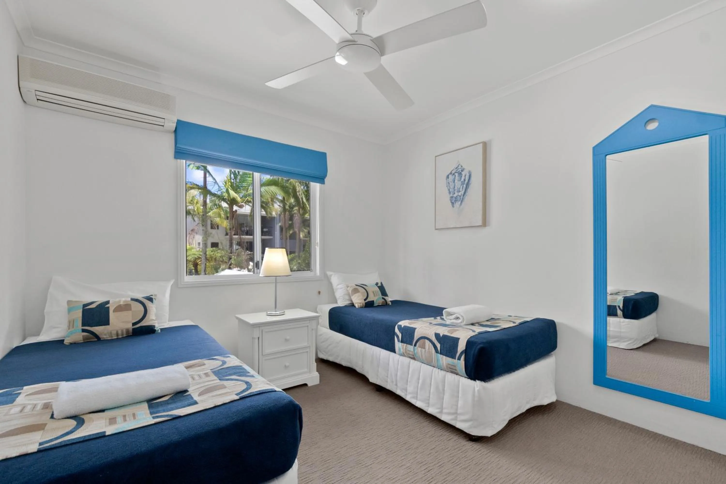 Bedroom, Bed in Coco Bay Resort