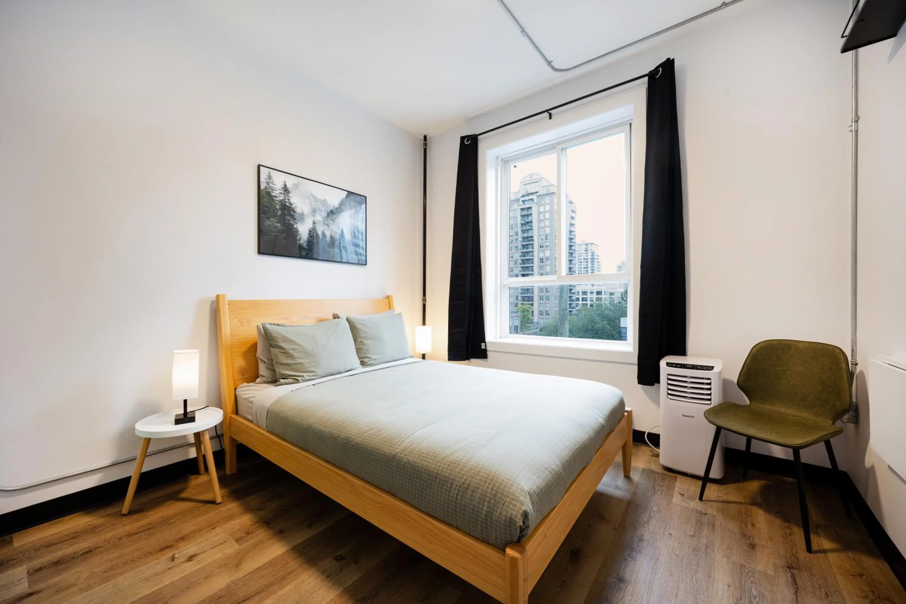 Bed in Samesun Vancouver