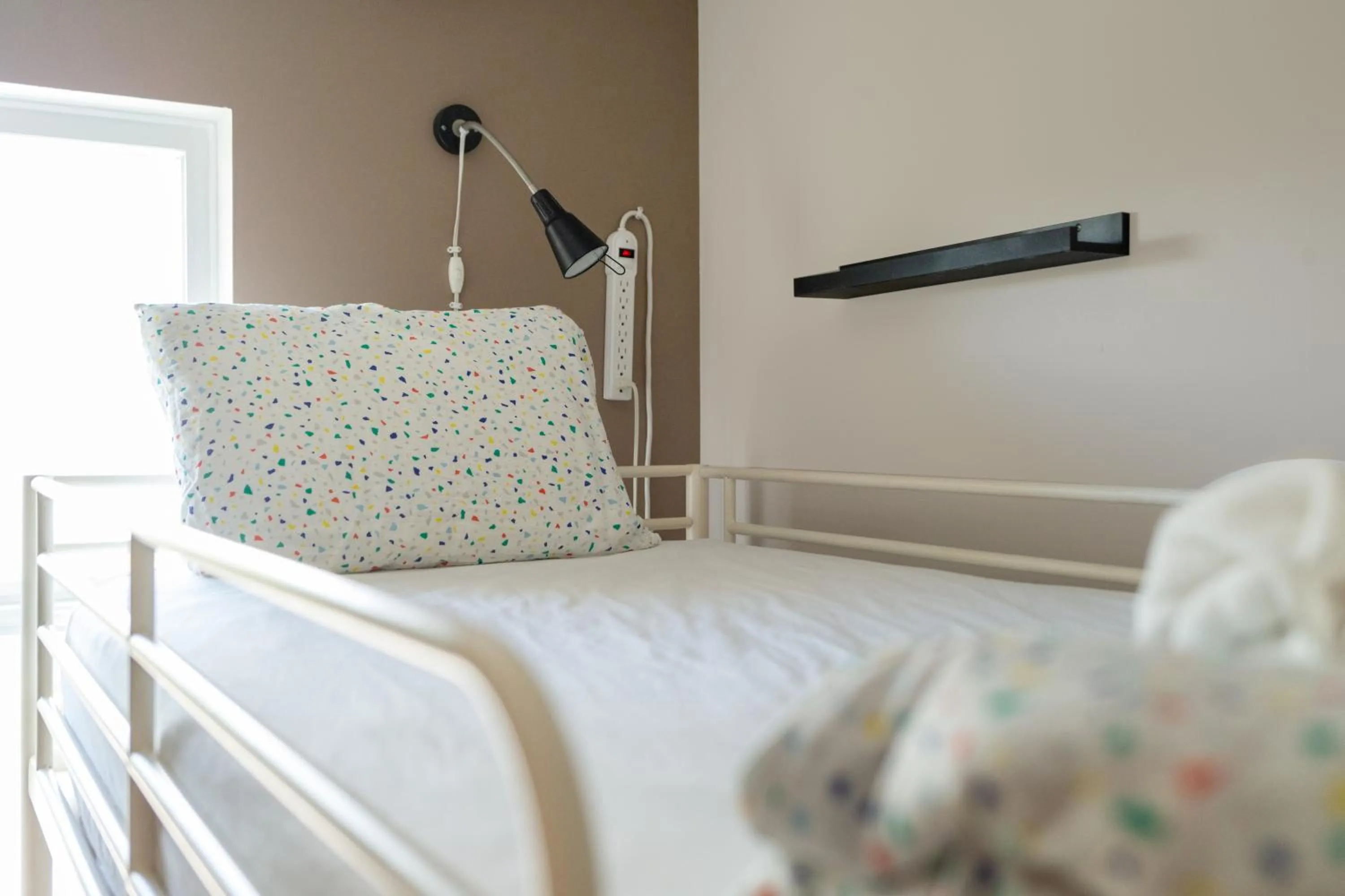 bunk bed, Bed in Samesun Kelowna