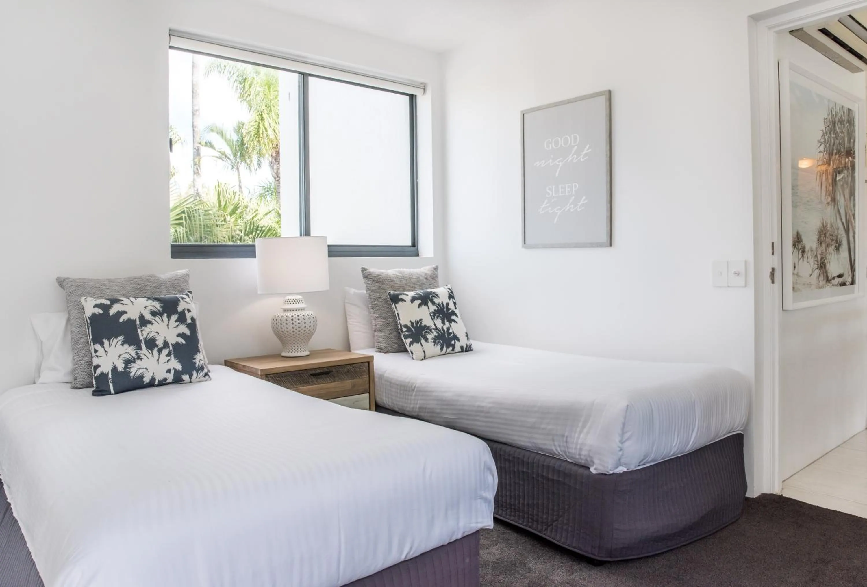 Bed in Noosa Pacific Resort