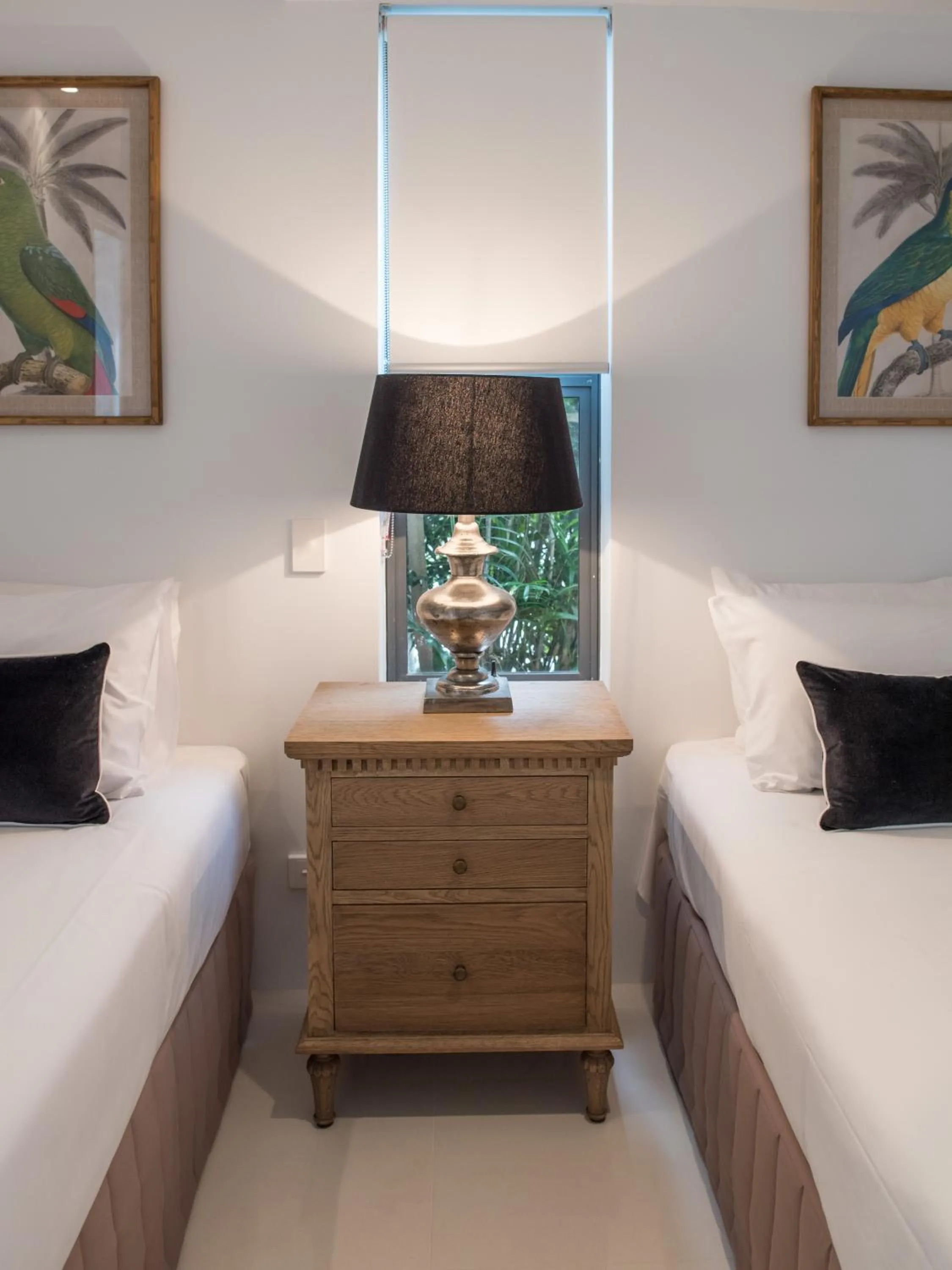 Bed in Noosa Pacific Resort