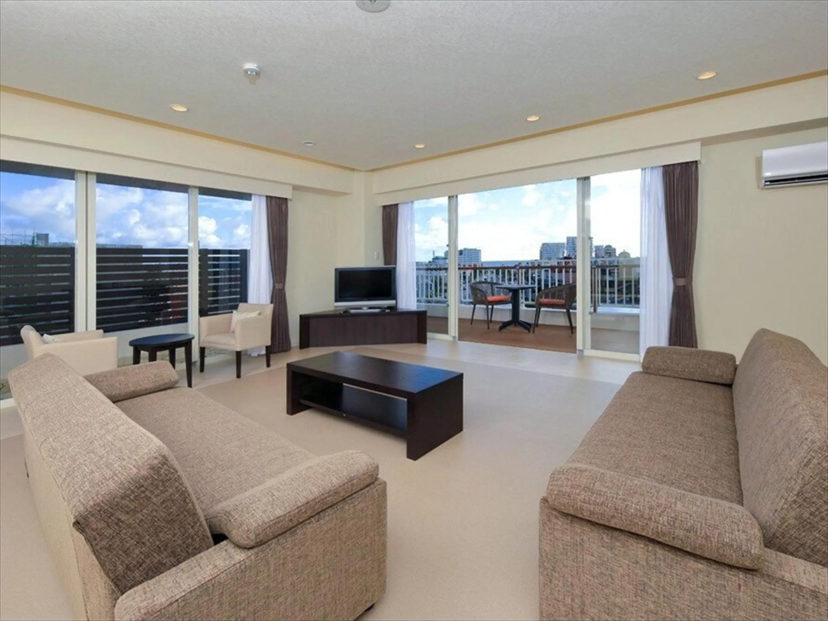 Living room in Terrace Garden Mihama Resort by Coldio Premium