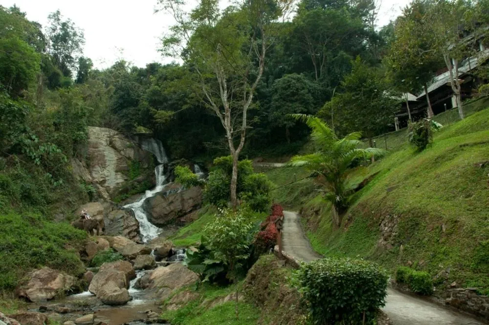 Facade/entrance in J Valley Resort
