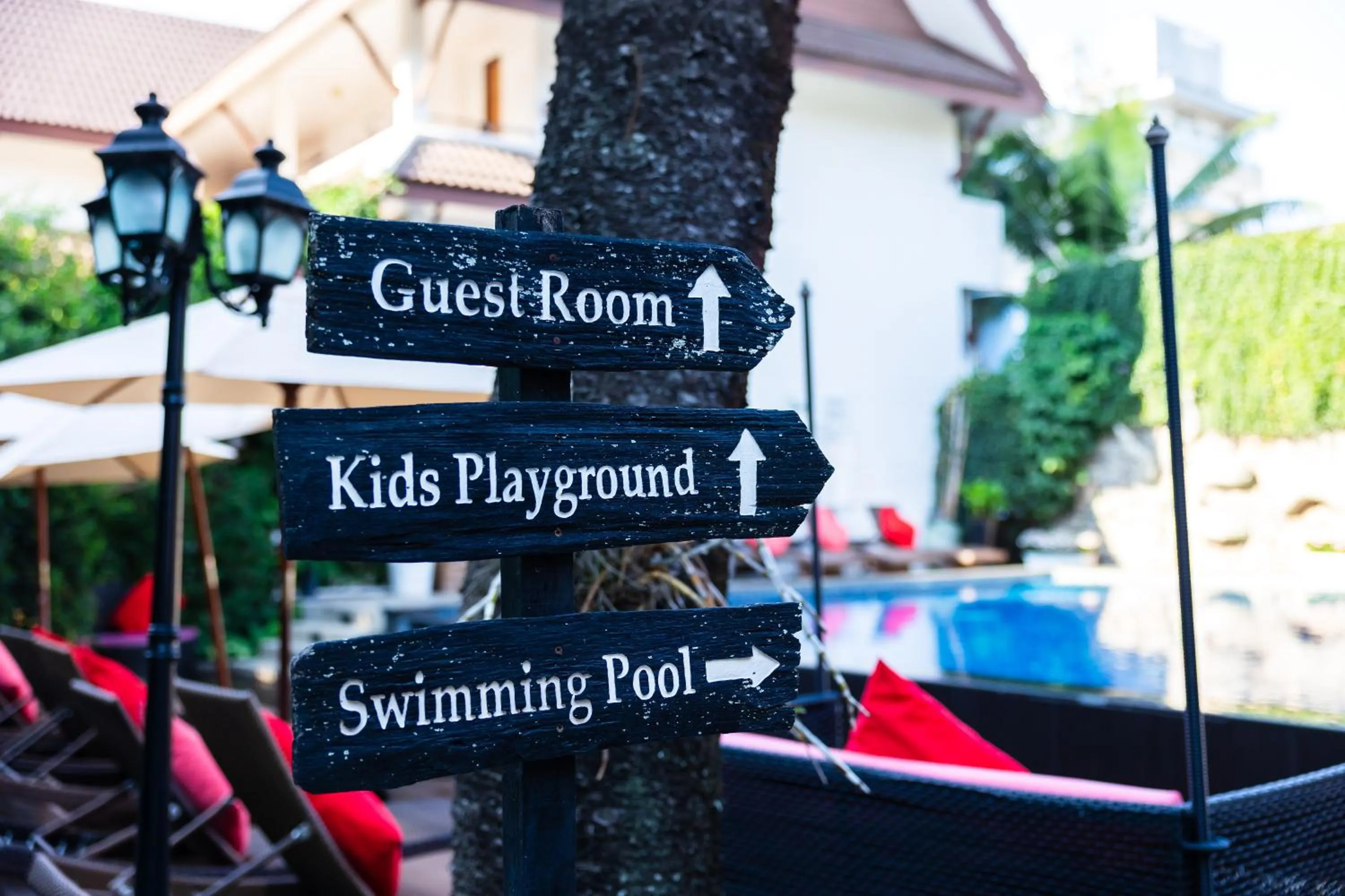 Swimming pool in Nak Nakara Hotel