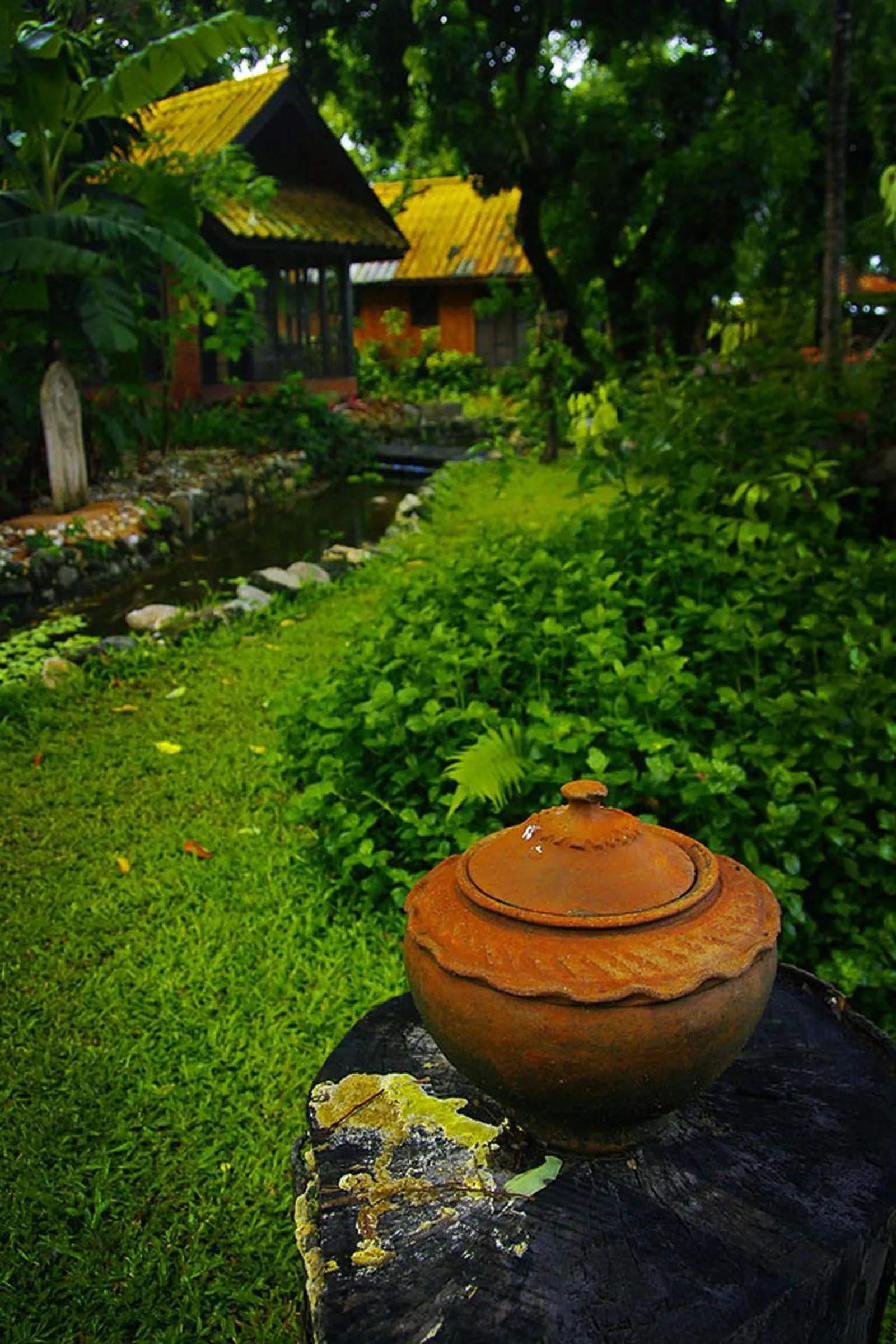 Photo of the whole room in Areeya Phuree Resort Thaton