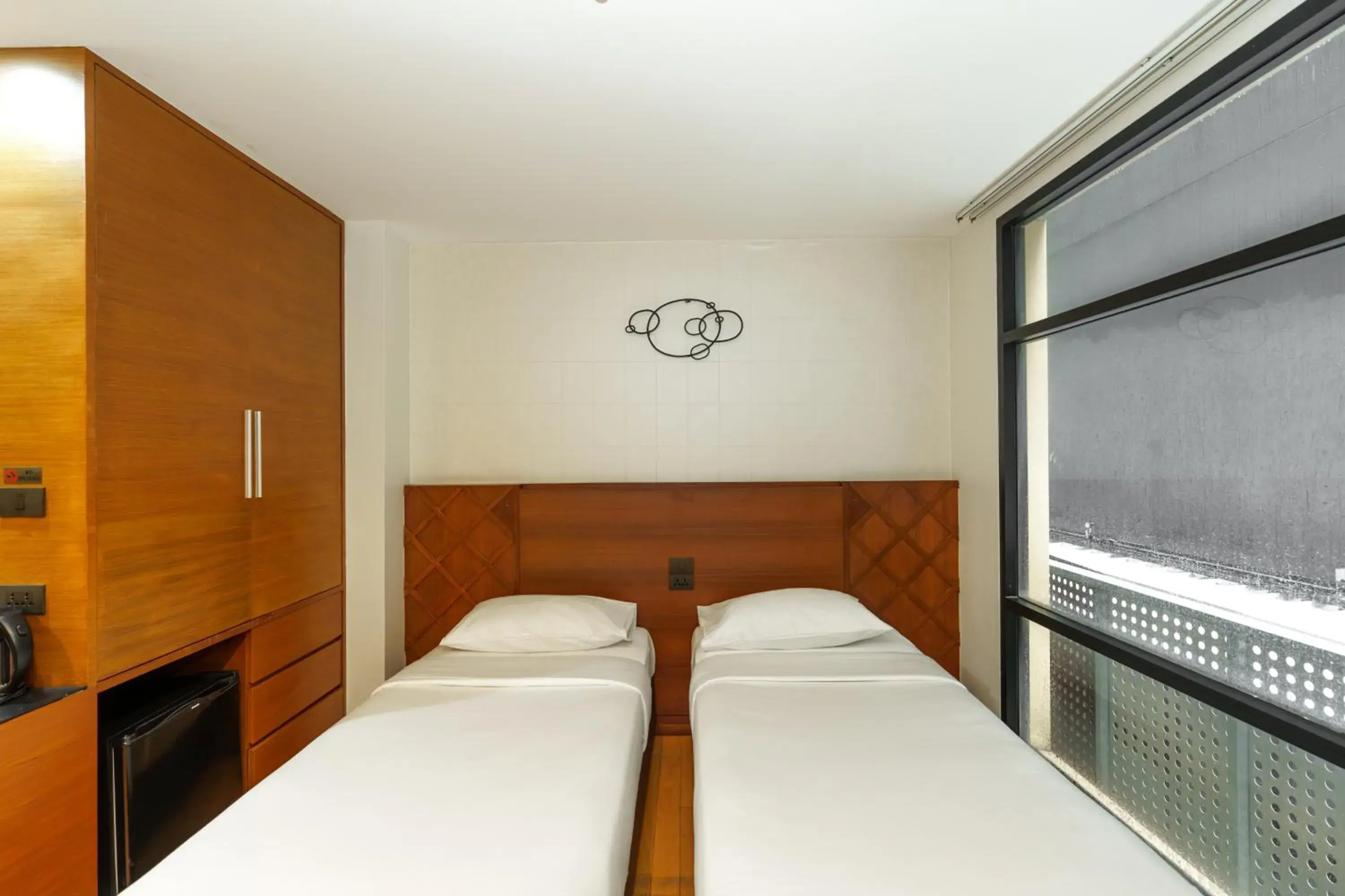 Deluxe Twin Studio in Marvin Suites Hotel Bangkok Sathorn Deluxe Twin Studio in Marvin Suites Hotel Bangkok Sathorn