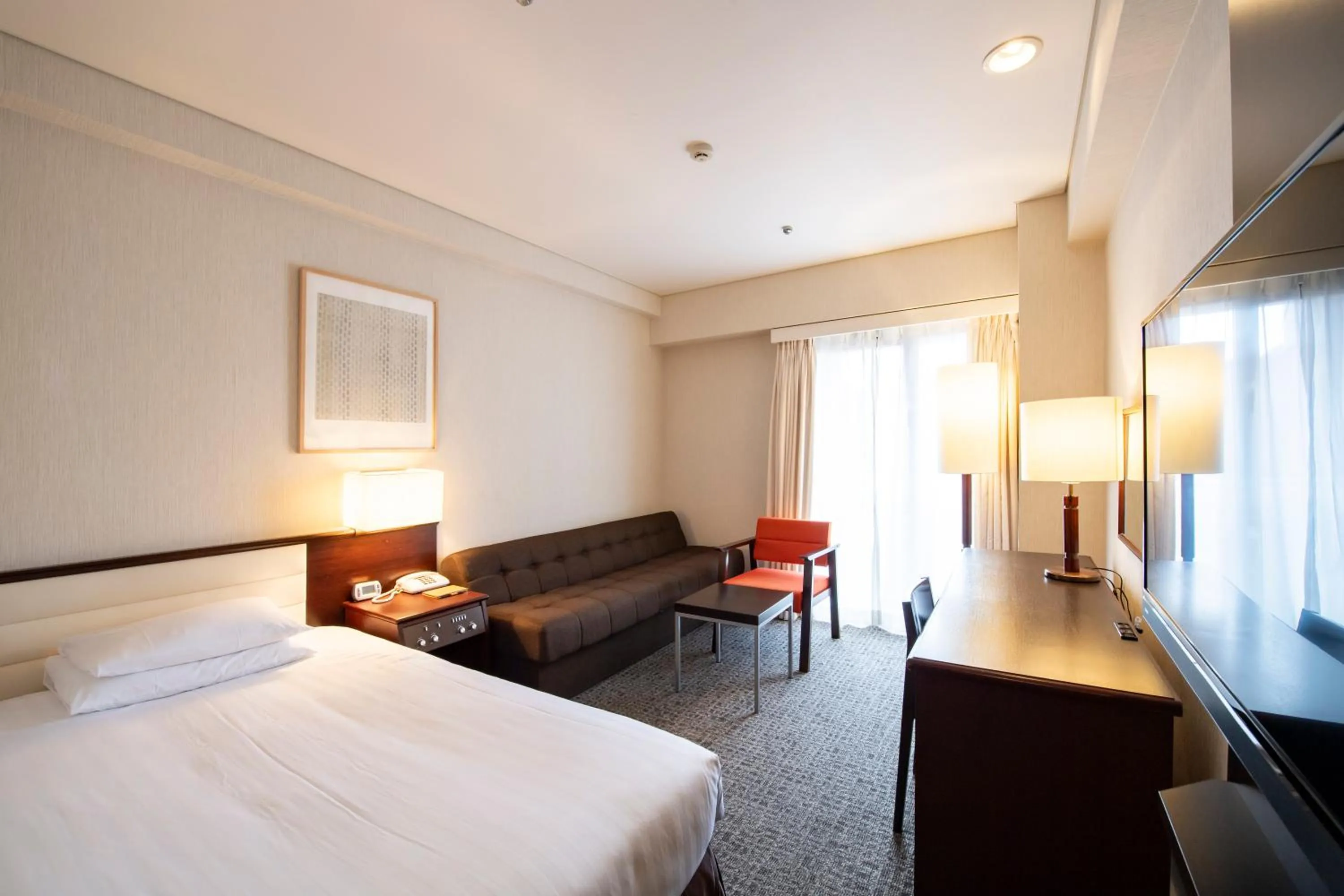 Bed in Kyoto Tokyu Hotel