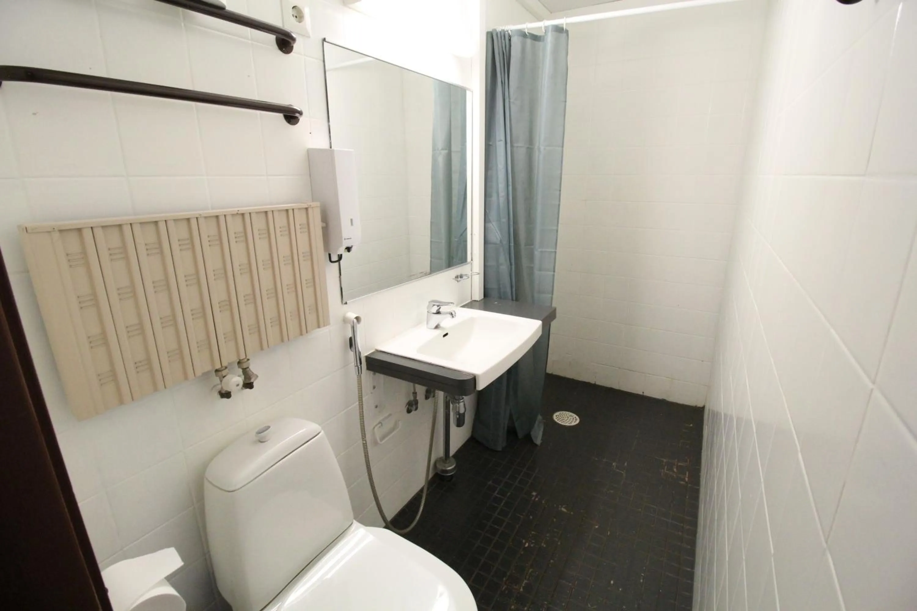 Bathroom in Forenom Aparthotel Lahti