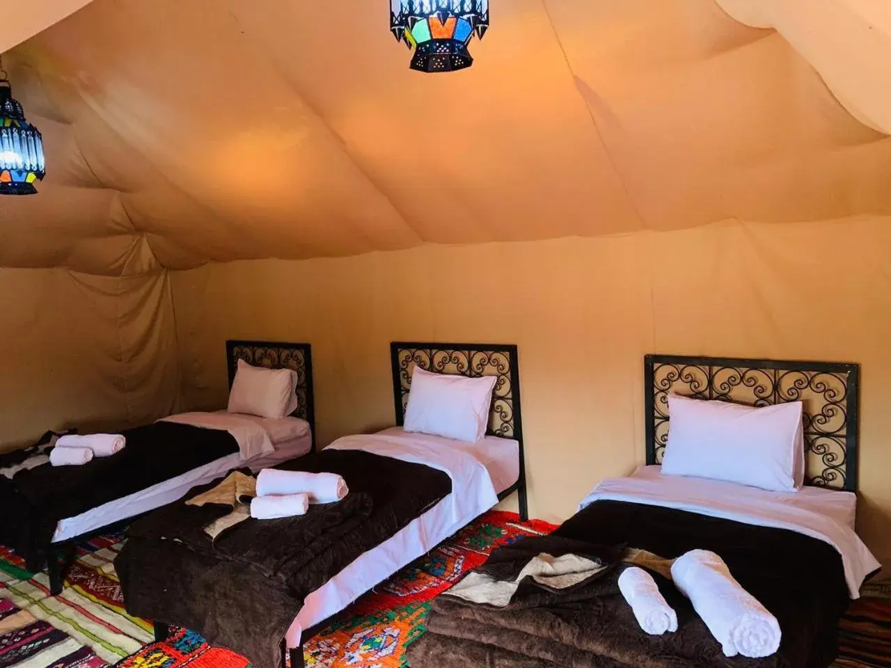 Comfort Triple Room in Sahara wellness camp Comfort Triple Room in Sahara wellness camp