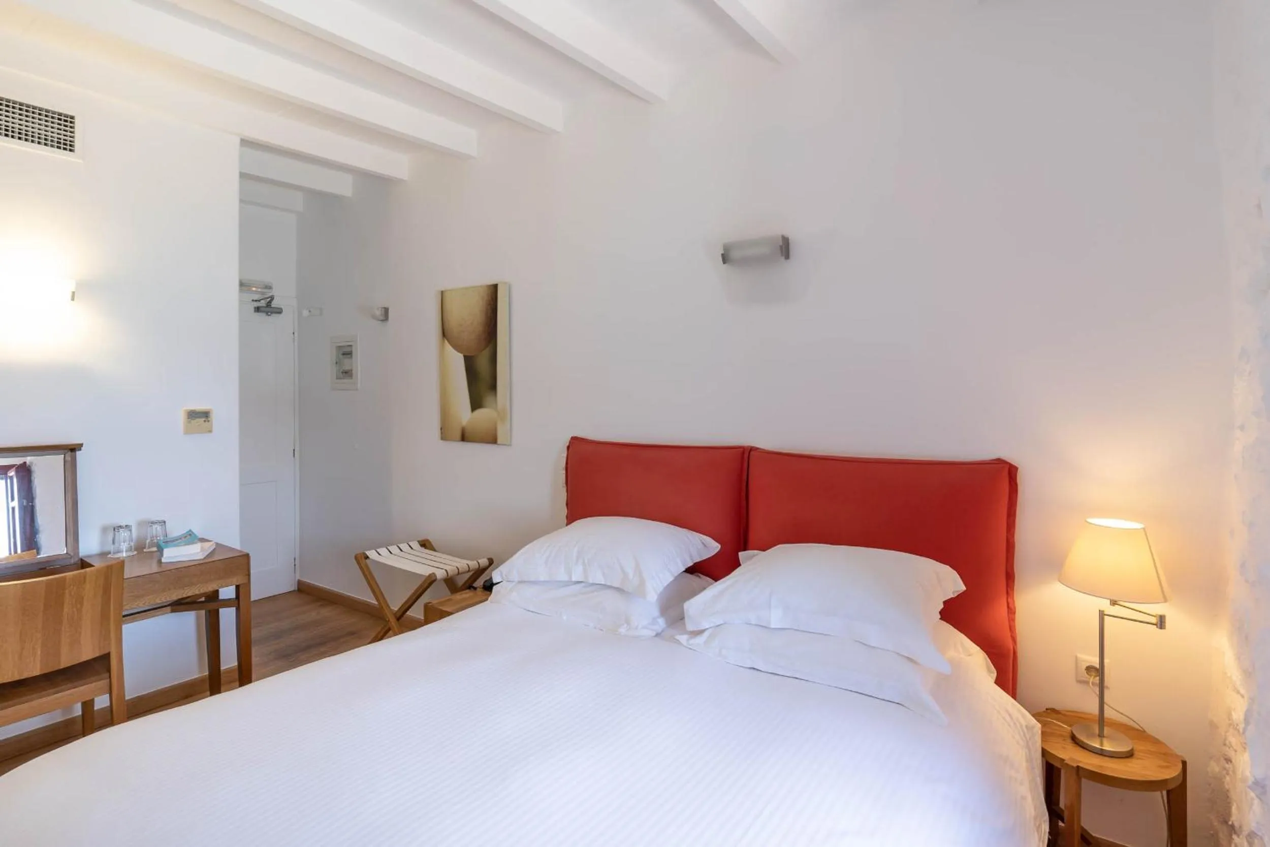 Bed in Pirgos Mavromichali