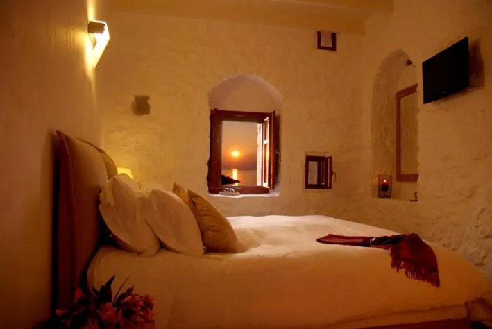 Bed in Pirgos Mavromichali