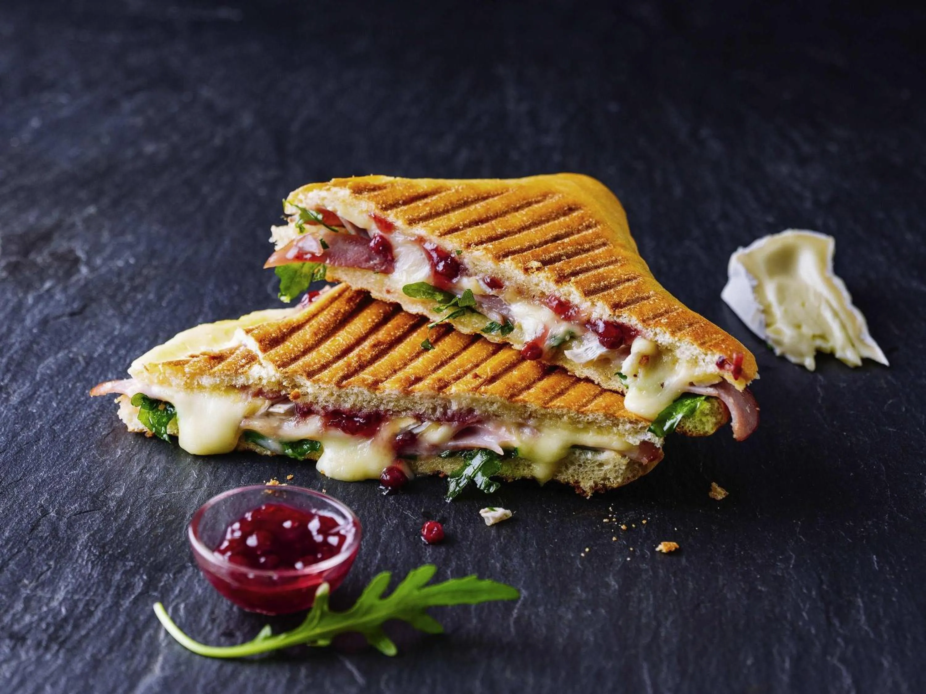 Lounge or bar in ibis München City Süd