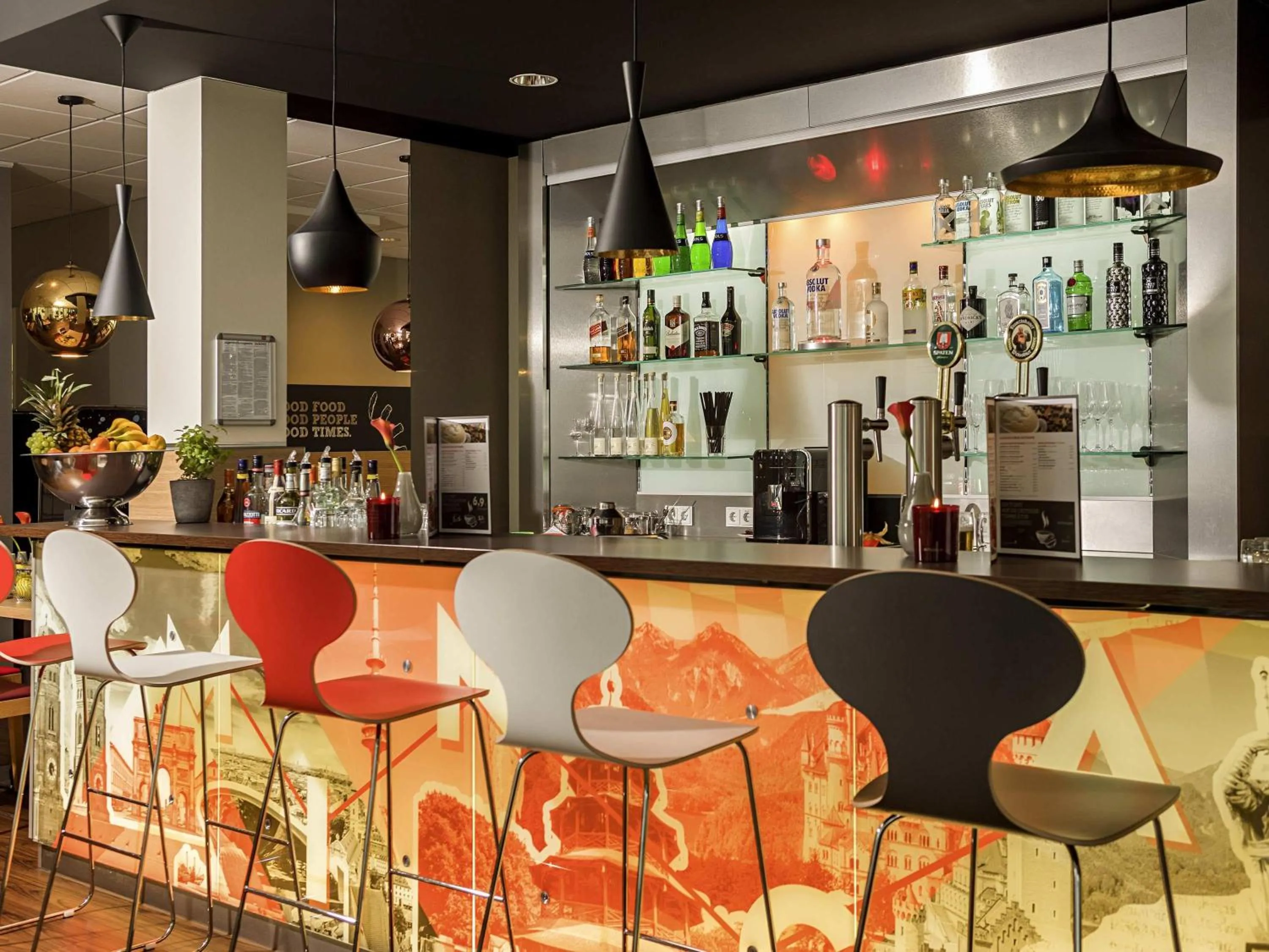 Lounge or bar in ibis München City Süd