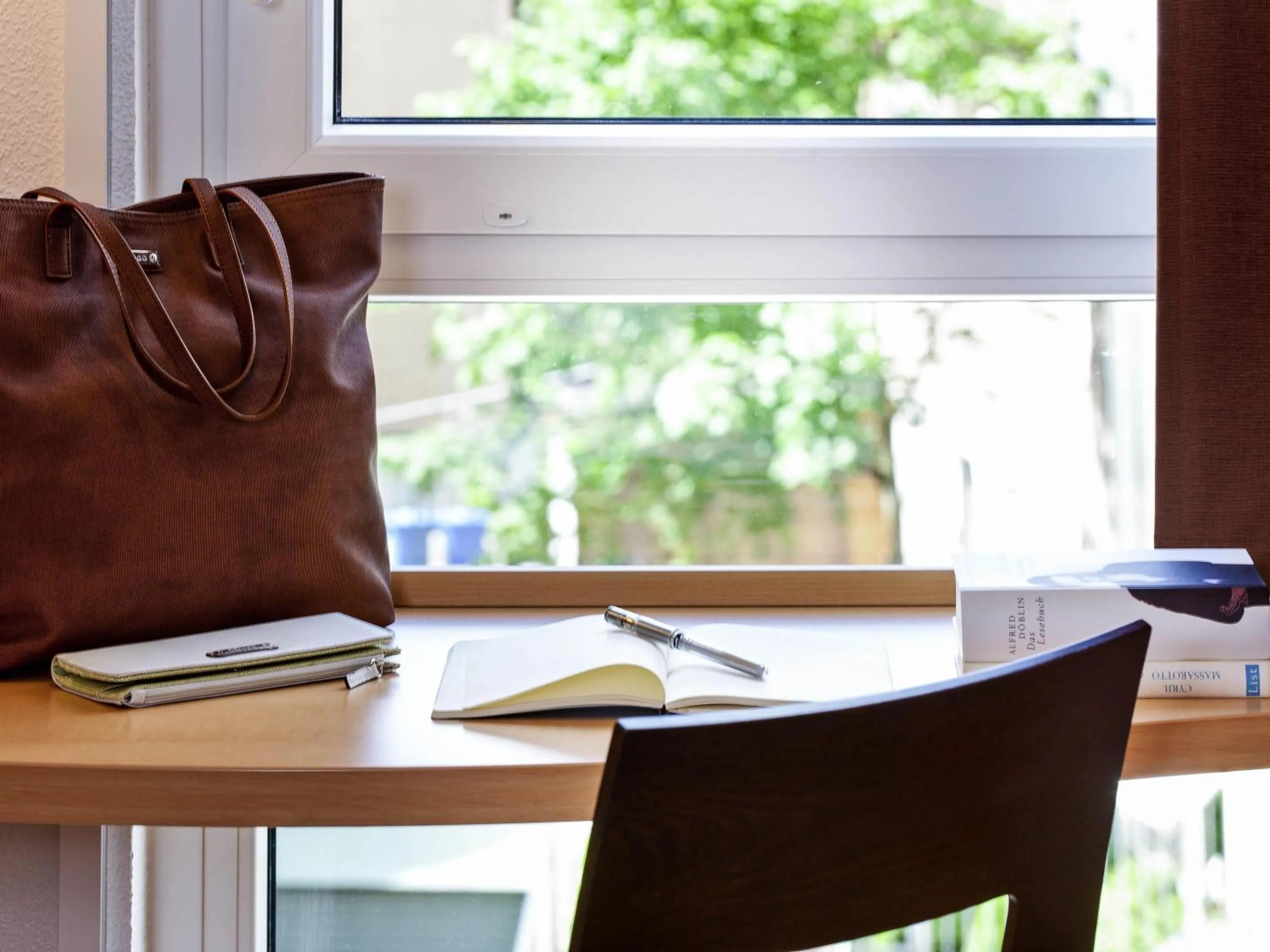 Bedroom in ibis München City Süd