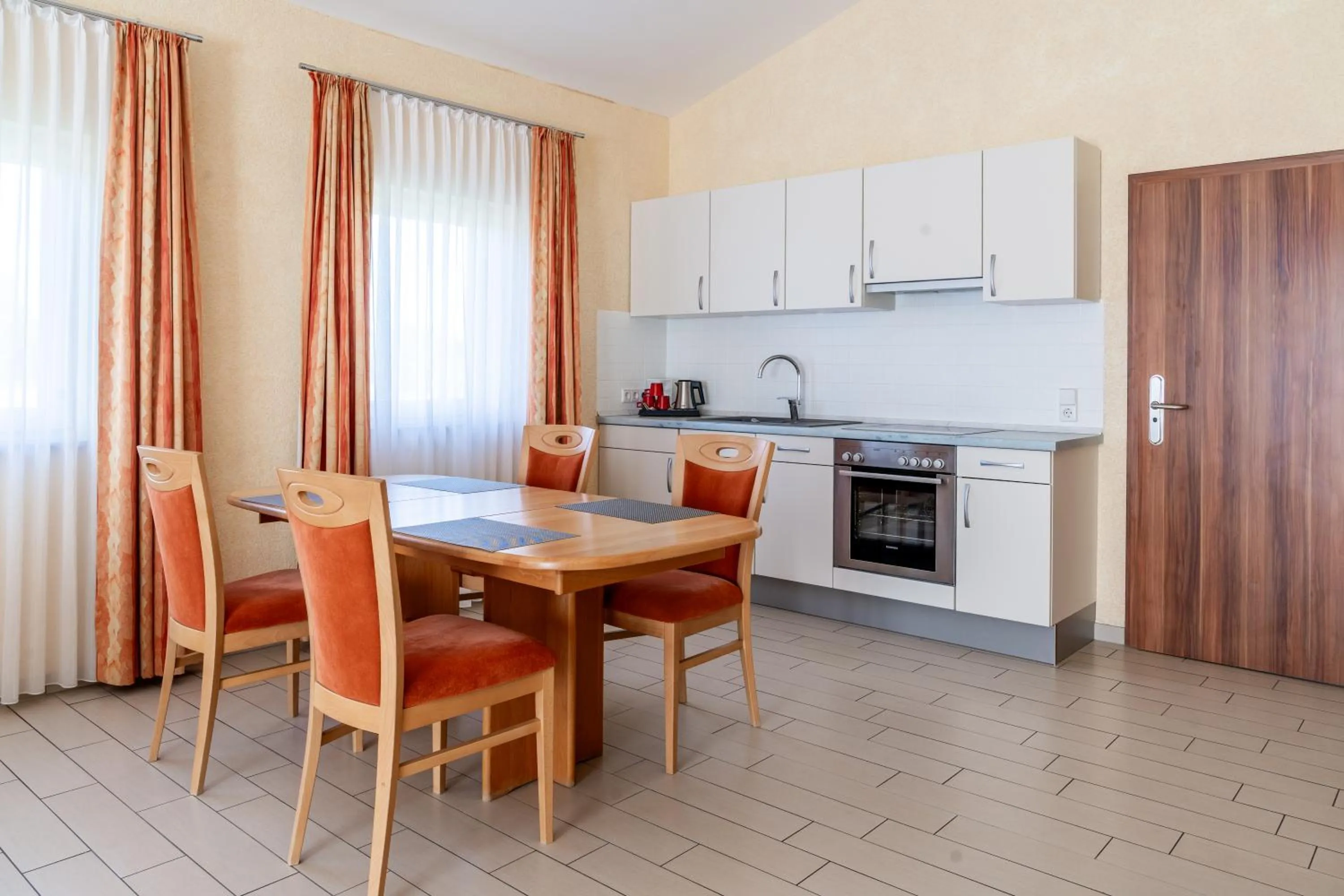 Photo of the whole room in Land-gut-Hotel am Ring