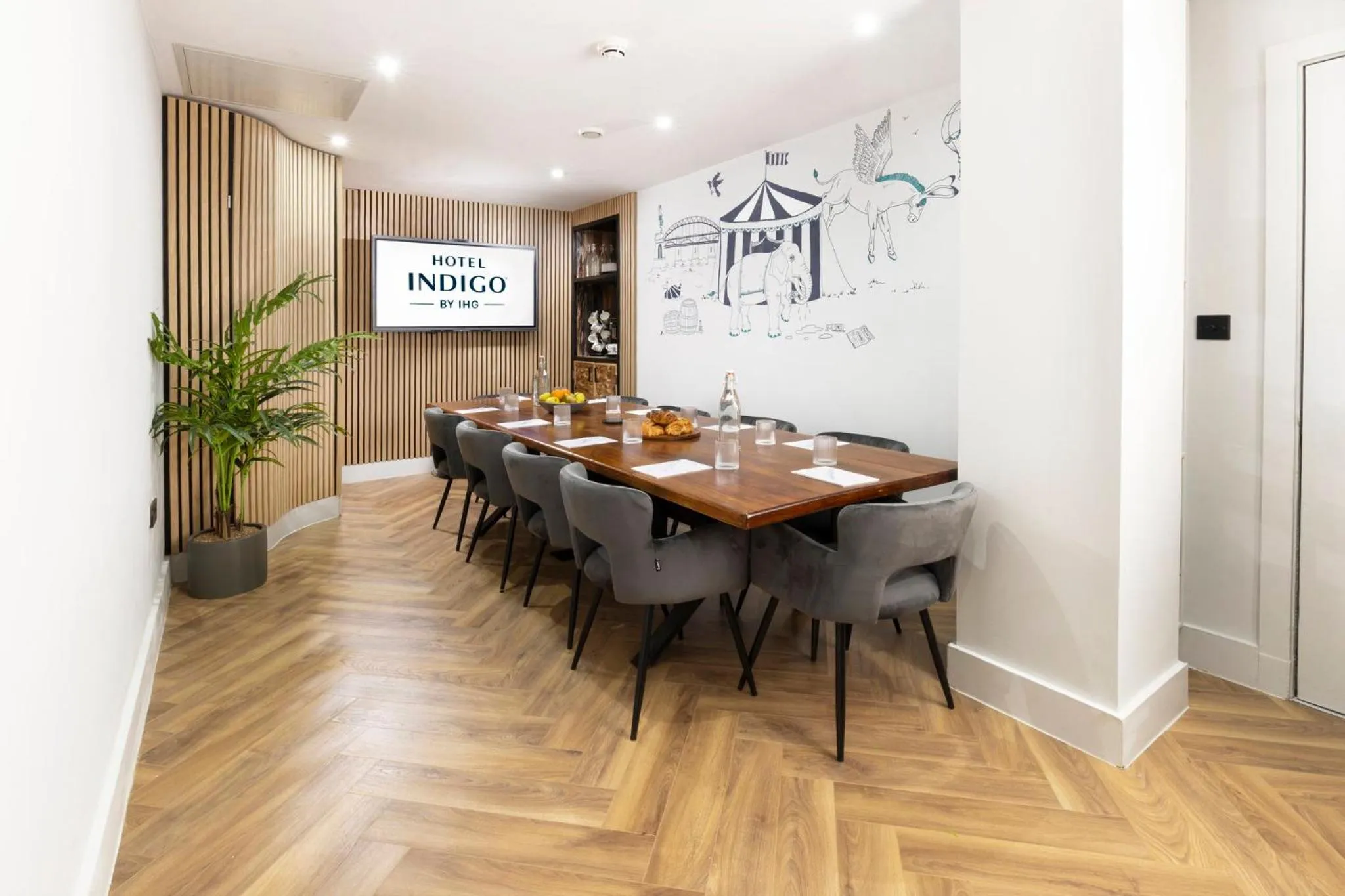 Meeting/conference room in Hotel Indigo Newcastle by IHG