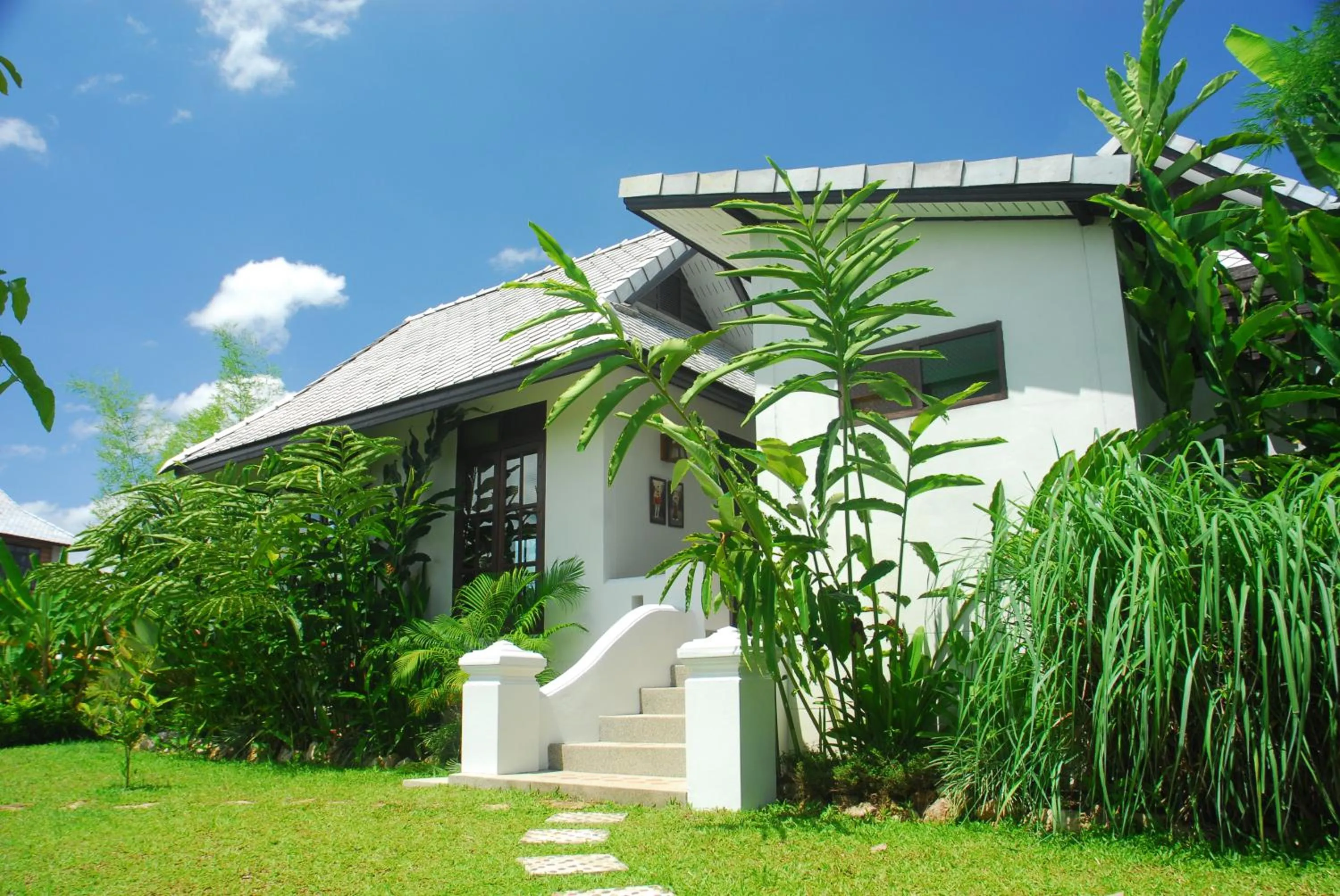 Facade/entrance in Baan Chai Thung Resort