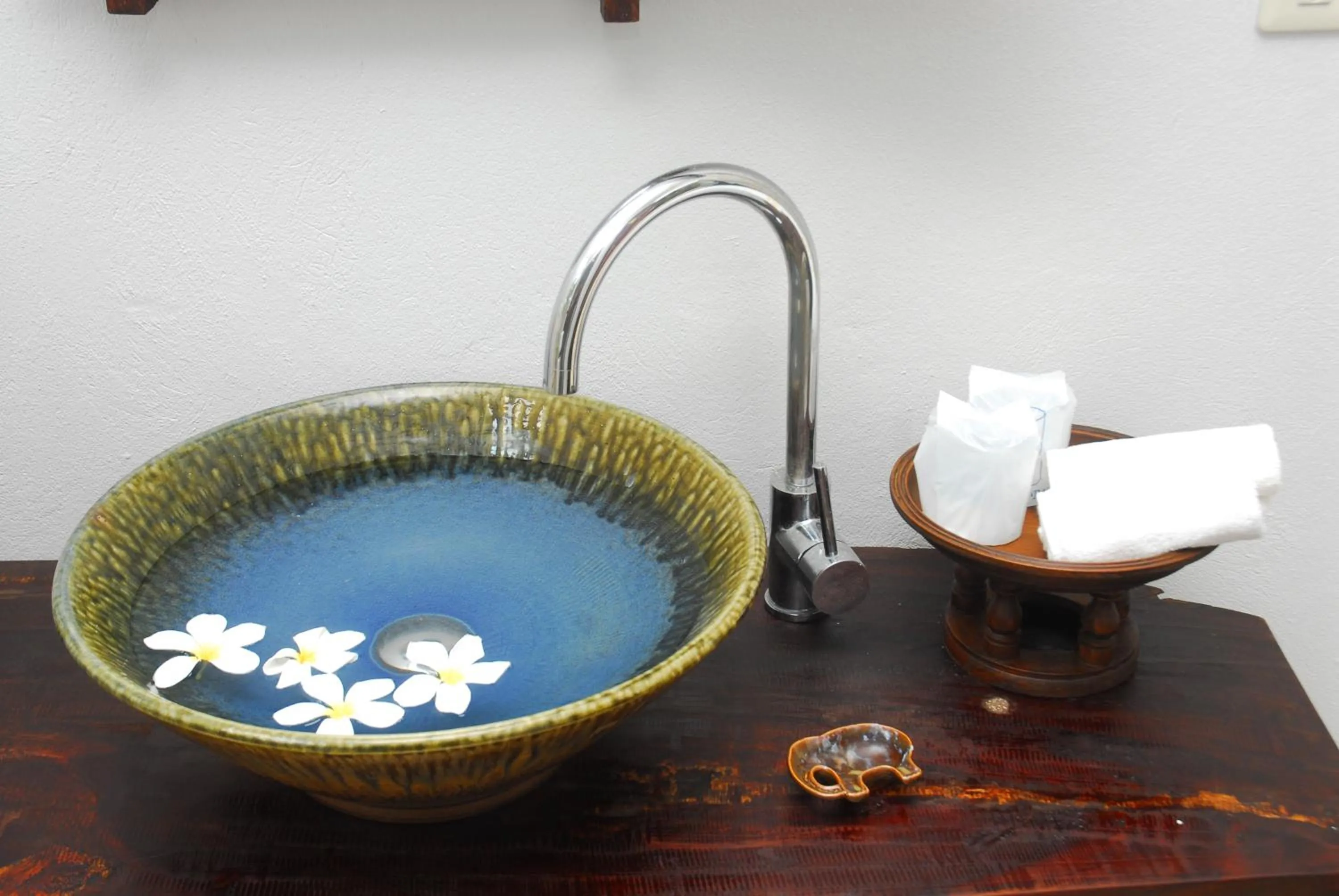 Bathroom in Baan Chai Thung Resort
