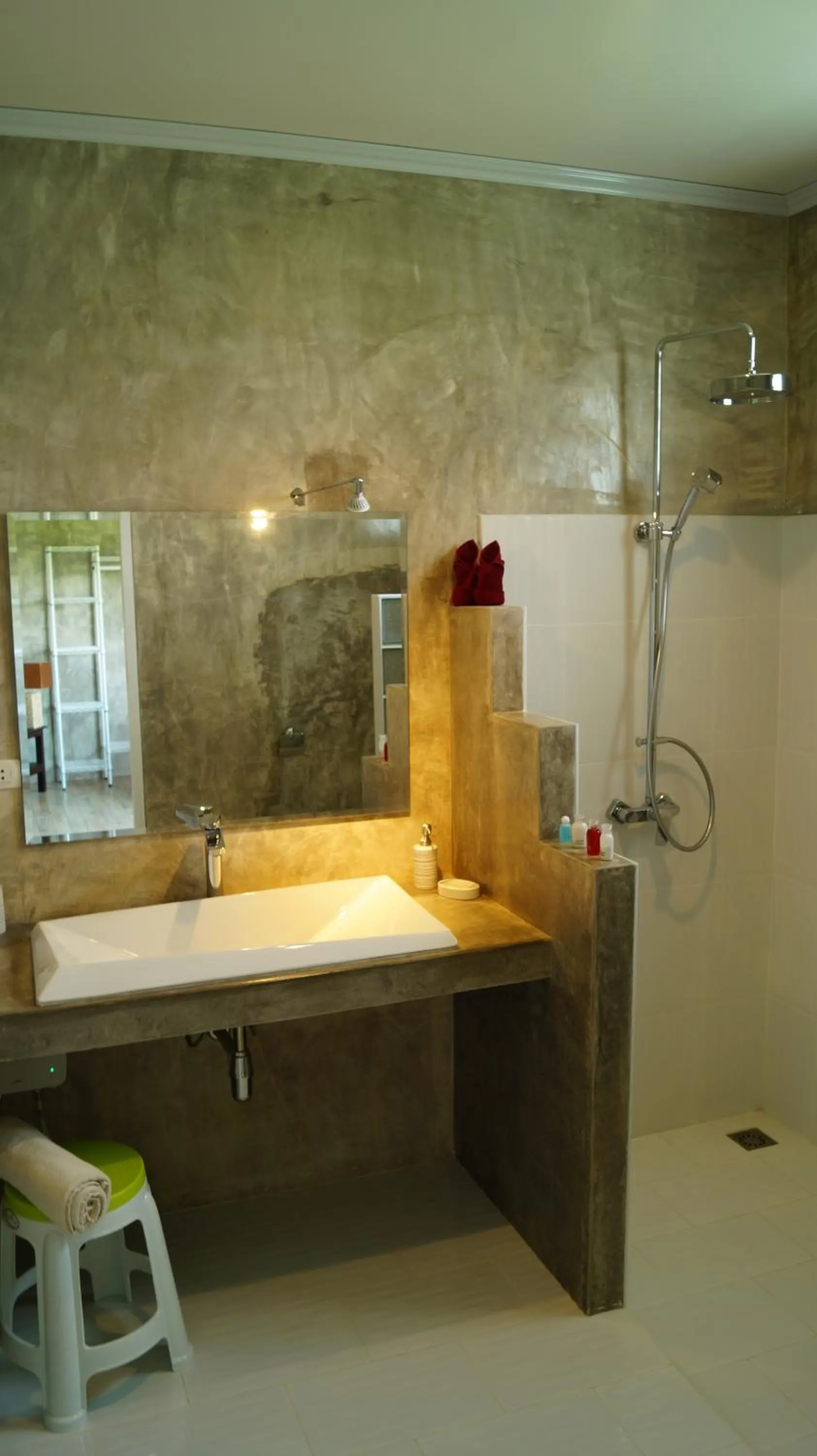 Bathroom in Baan Chai Thung Resort