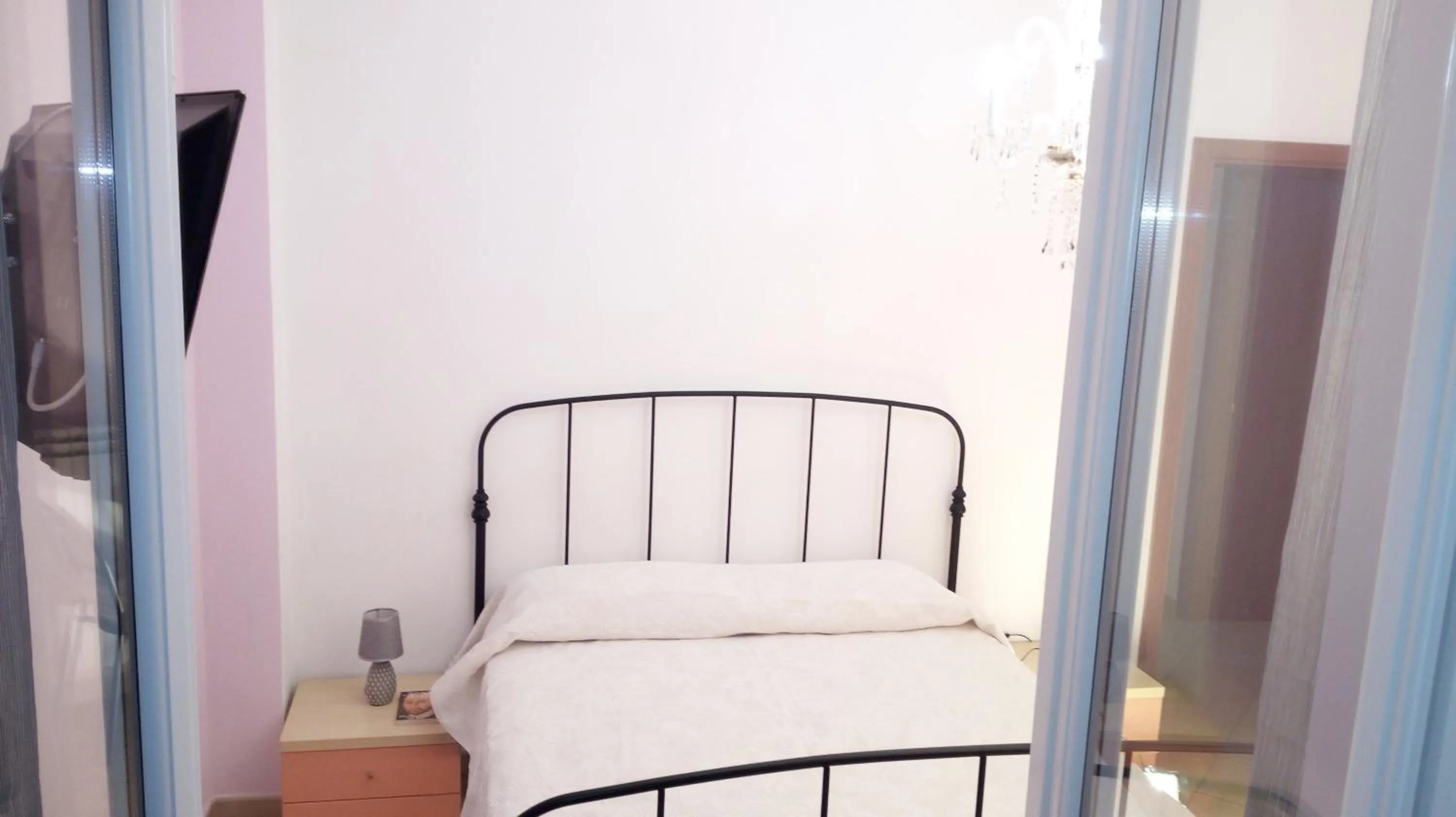 Annabella's Country House