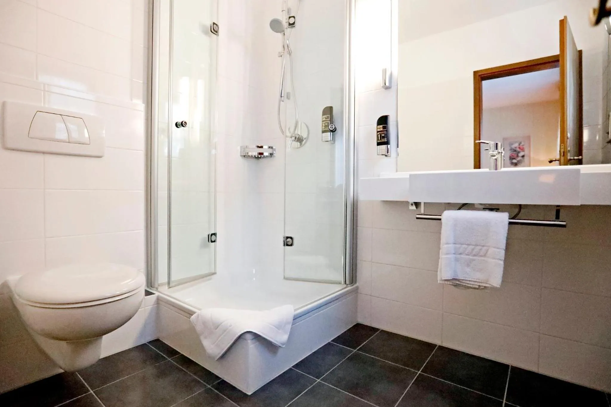 Shower in Hotel Restaurant Fronmühle 3 Sterne Superior