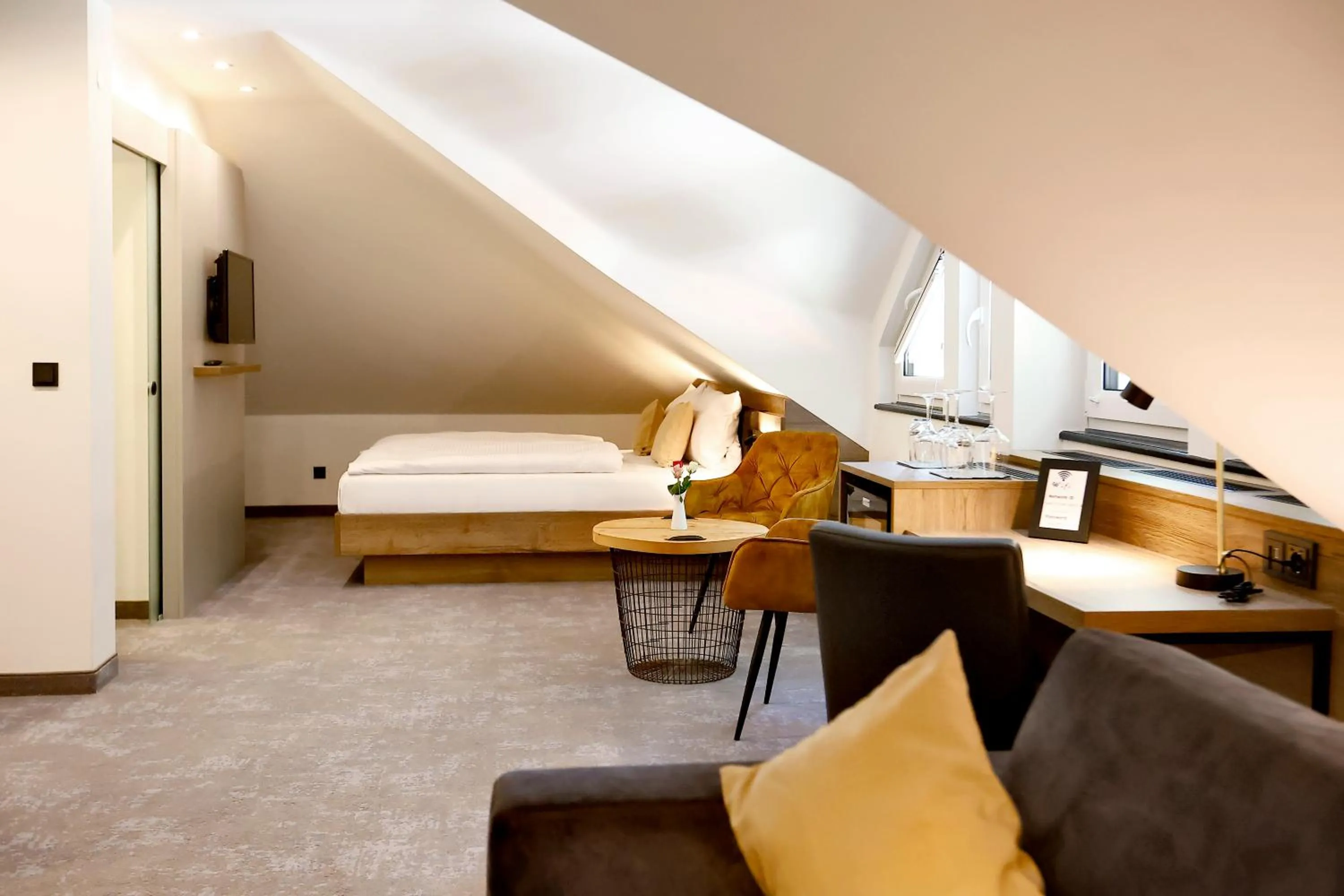 Photo of the whole room, Bed in Hotel Restaurant Fronmühle 3 Sterne Superior