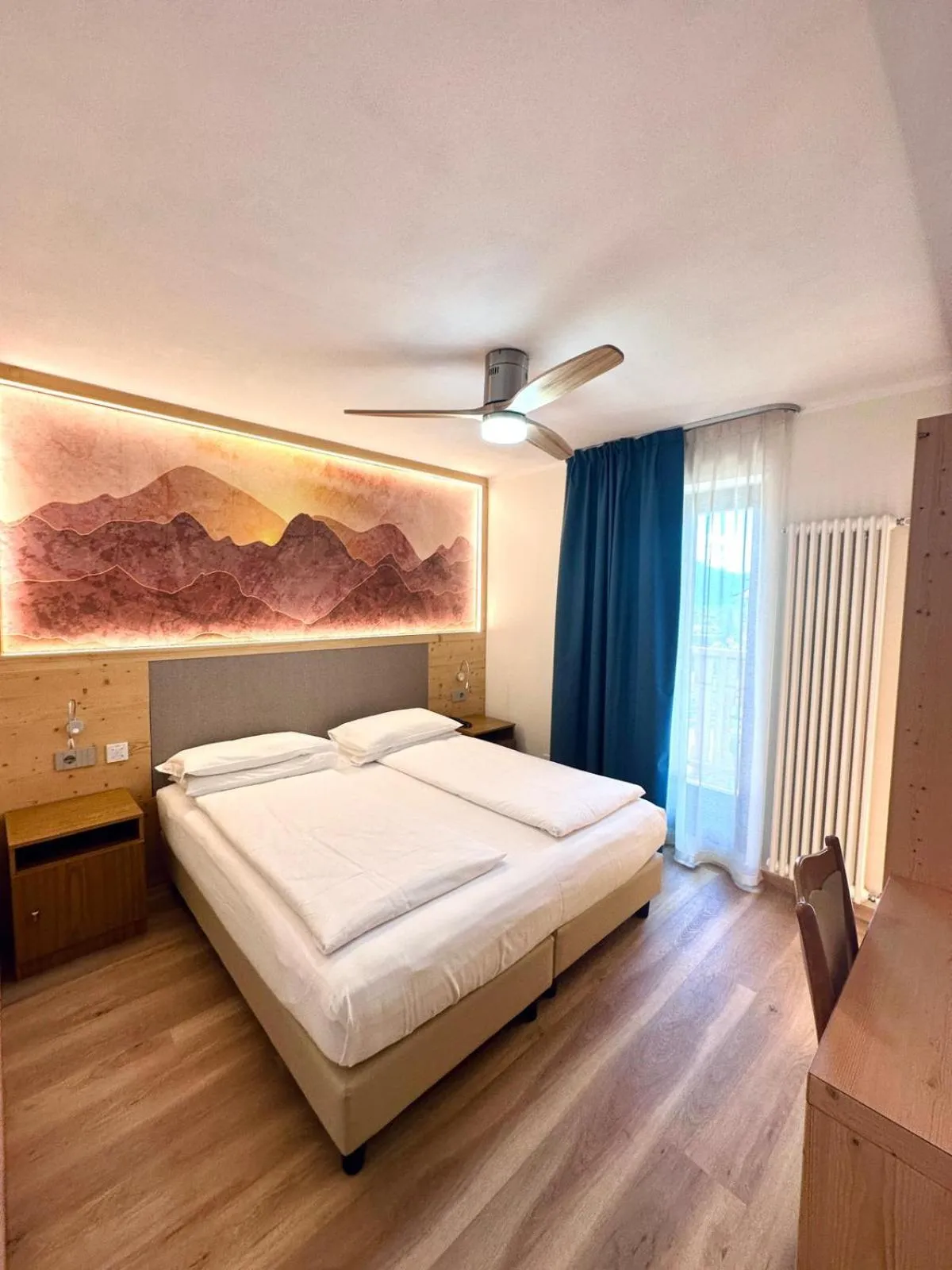 Bedroom, Bed in Hotel Denny