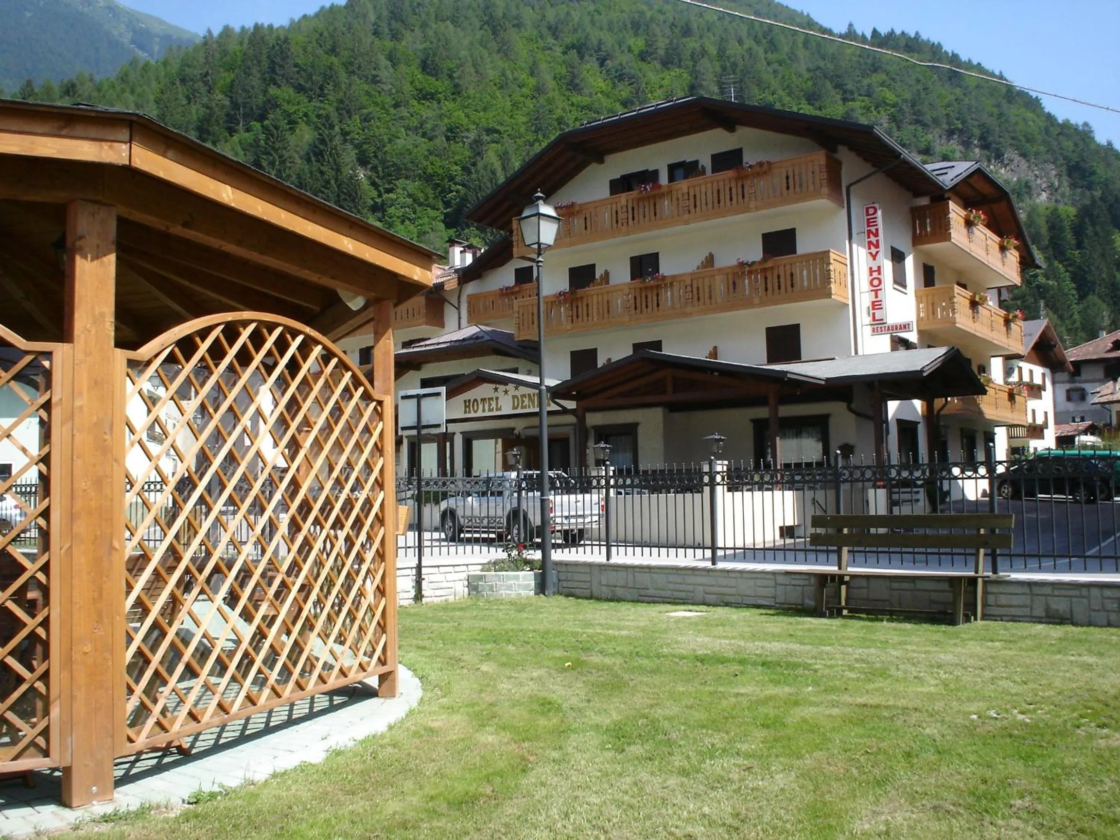 Bird's eye view in Hotel Denny