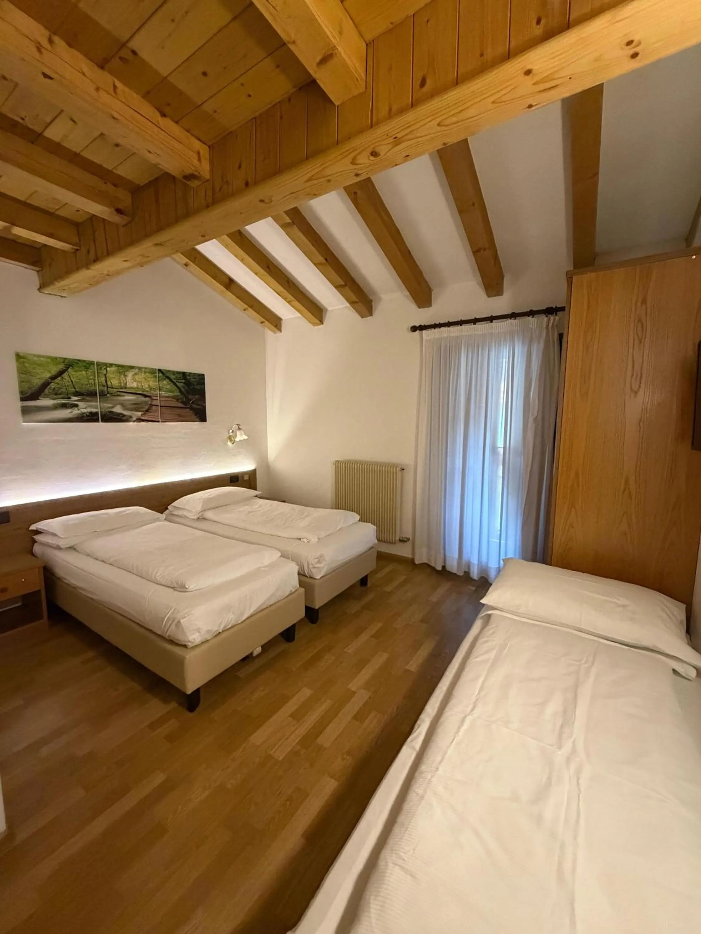 Bedroom, Bed in Hotel Denny