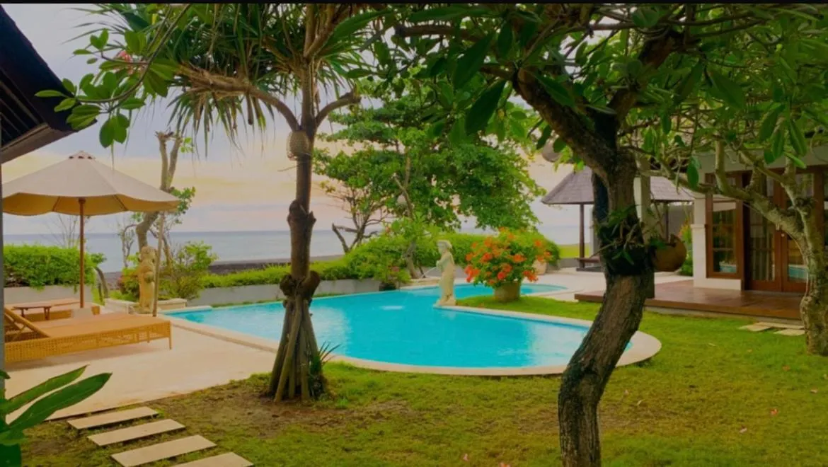 Swimming pool in The Secret Spot Villas
