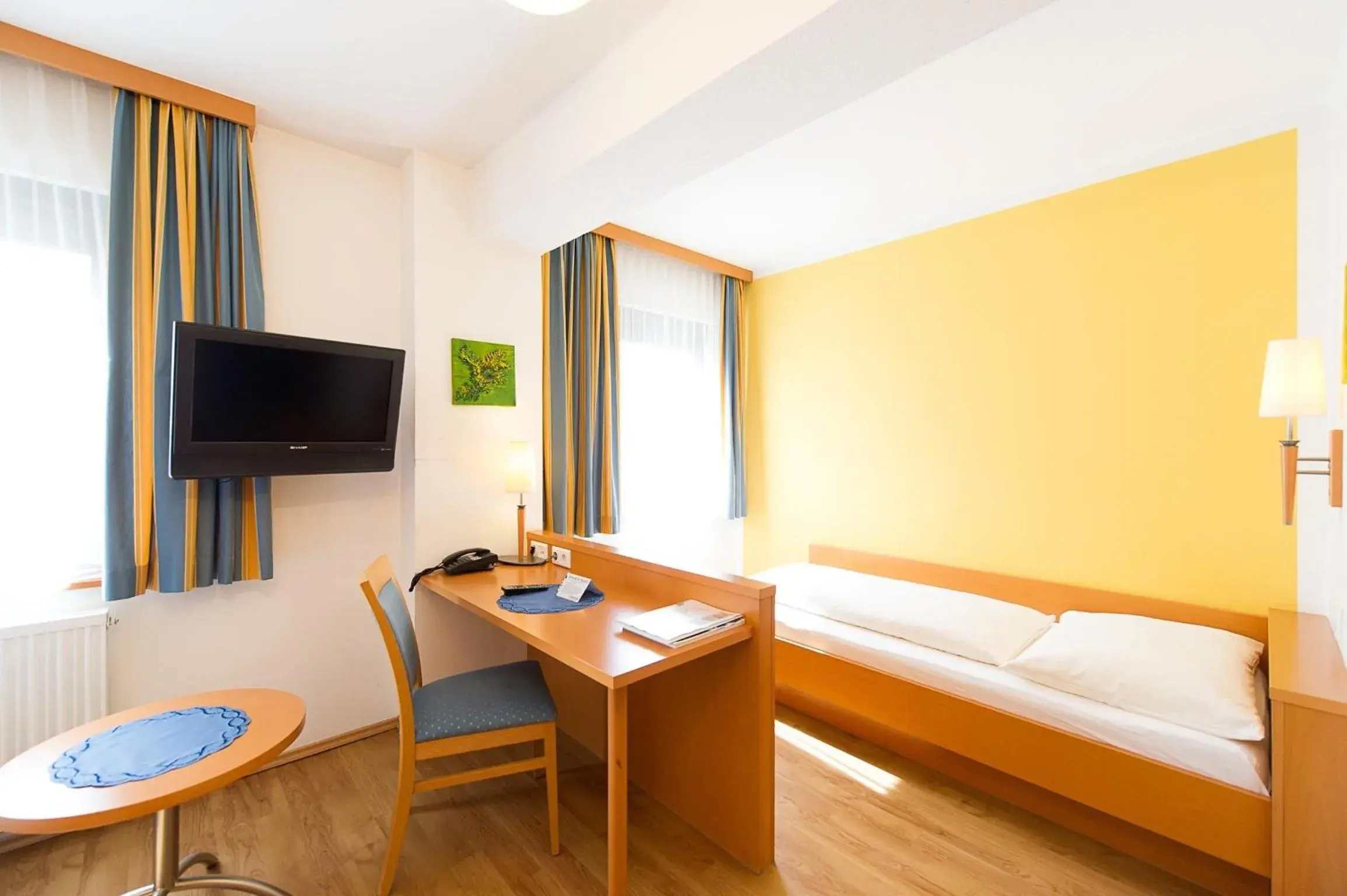 Single Room in Gasthof Turmwirt Single Room in Gasthof Turmwirt