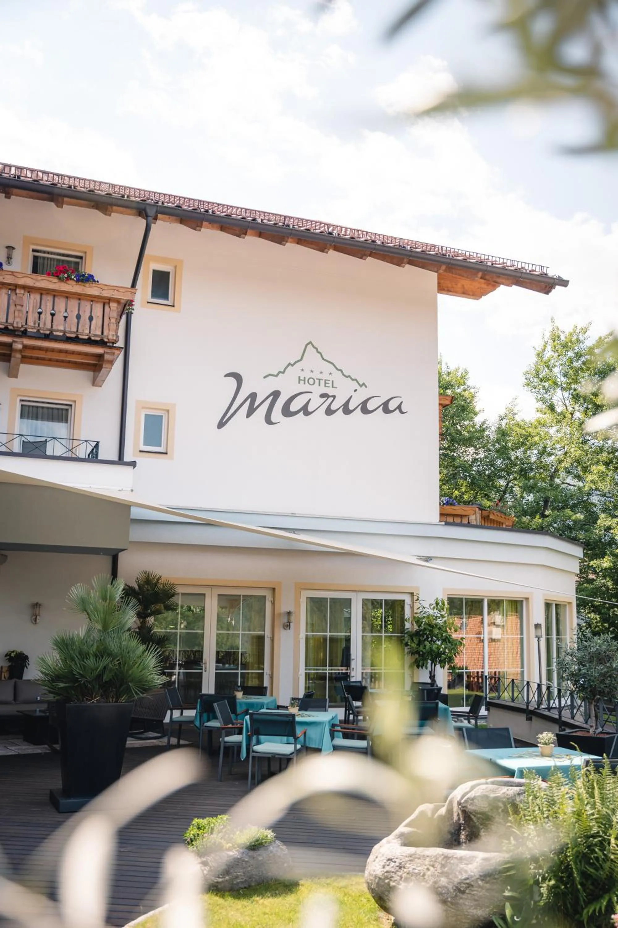 Communal lounge/ TV room in Hotel Marica