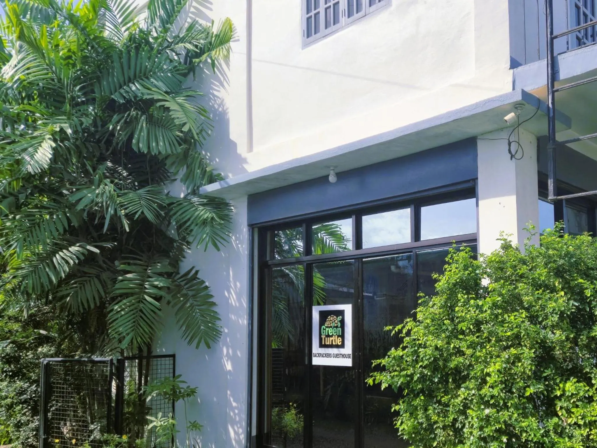Property building in Green Turtle Backpackers Guesthouse, Puerto Princesa
