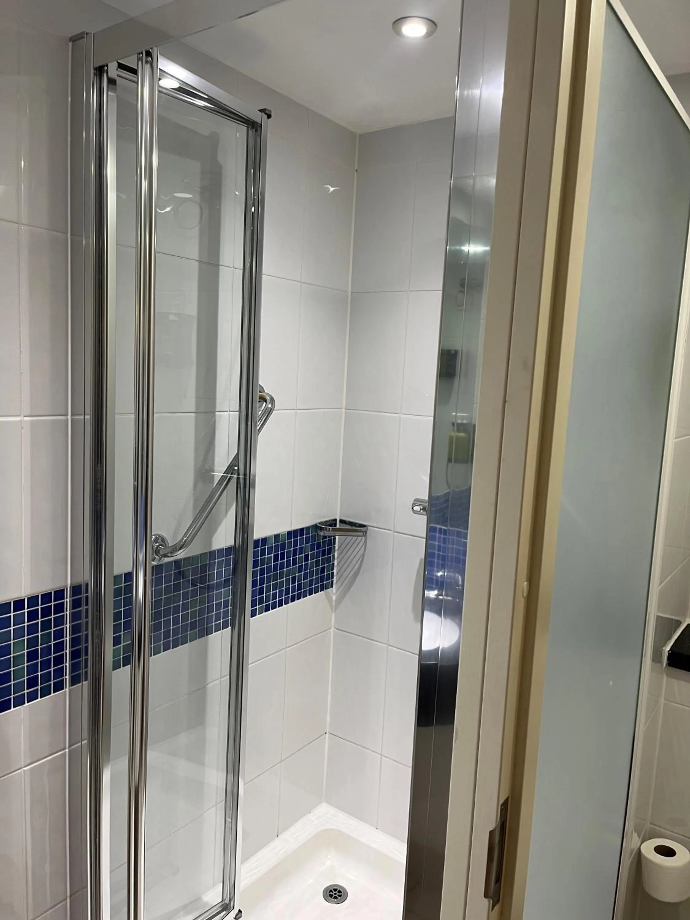 Shower in Holiday Inn Express London - Epsom Downs by IHG