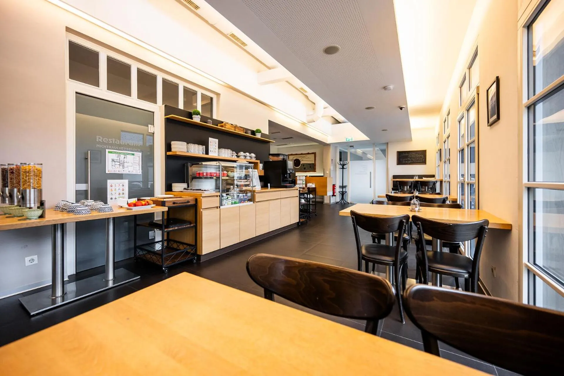 Breakfast in Motel Zeltweg - Self-Check-in