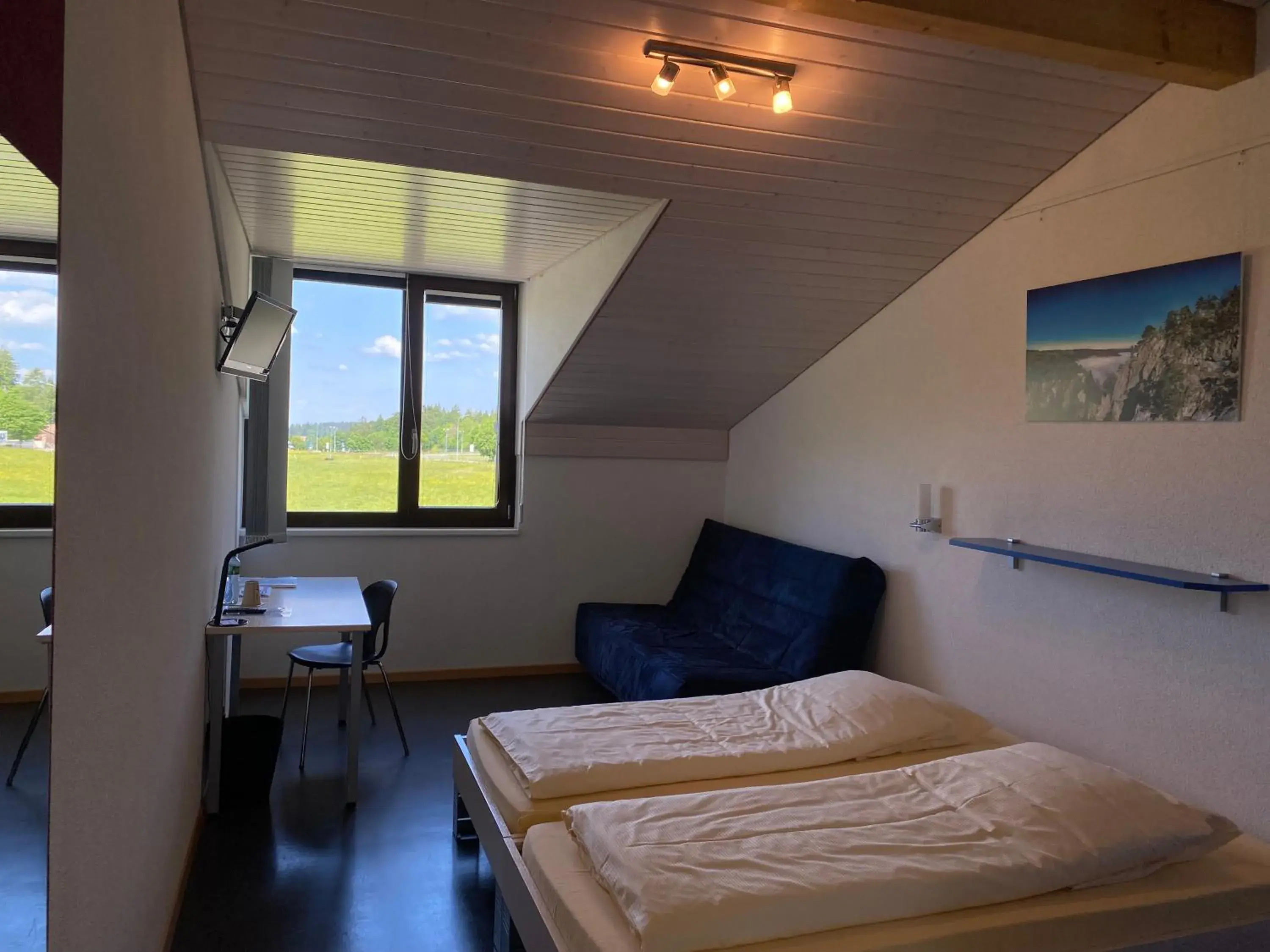Standard Triple Room - single occupancy in Jura Sport & Spa Resort Standard Triple Room - single occupancy in Jura Sport & Spa Resort