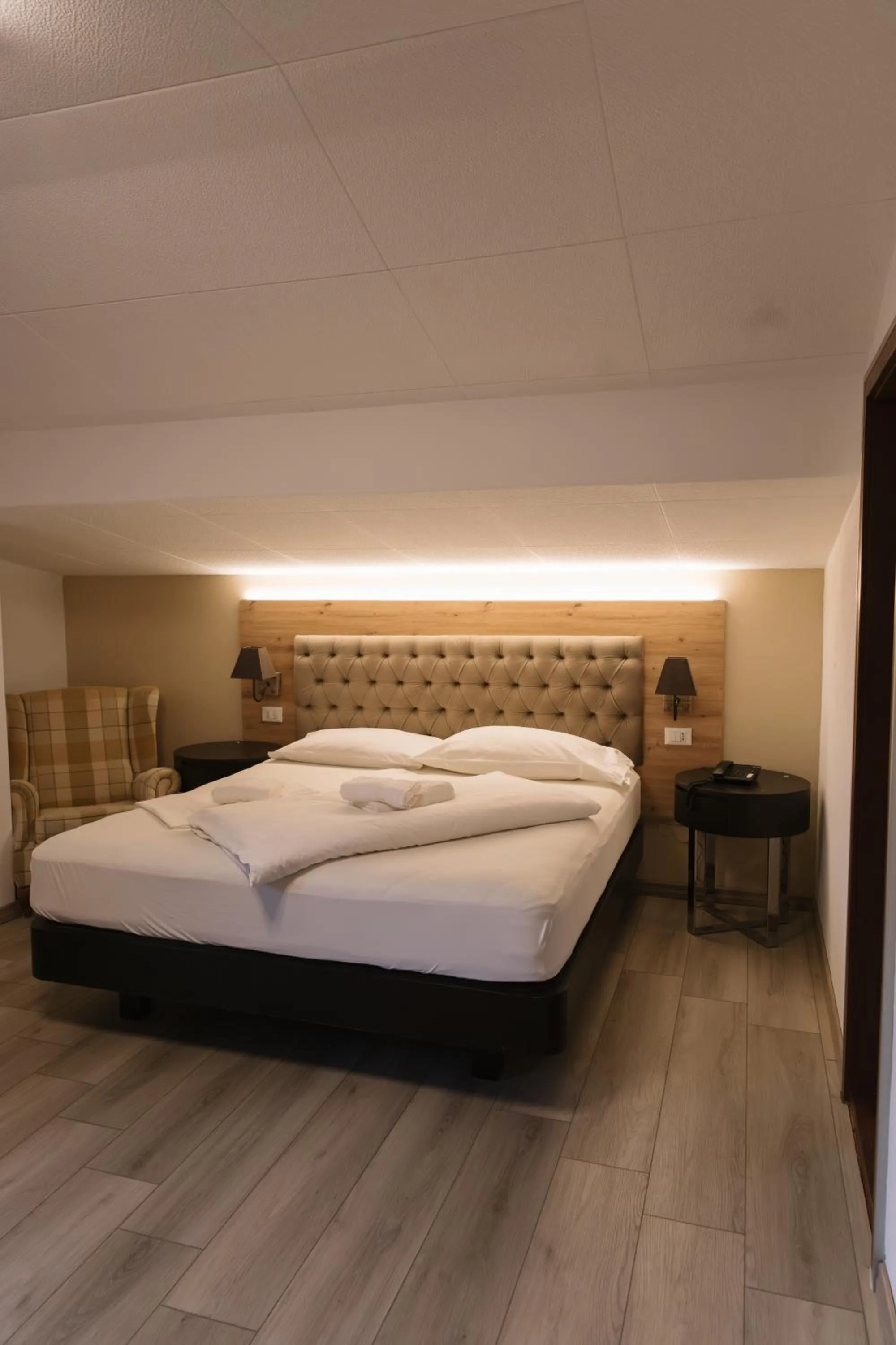 Bed in Hotel Marlingerhof