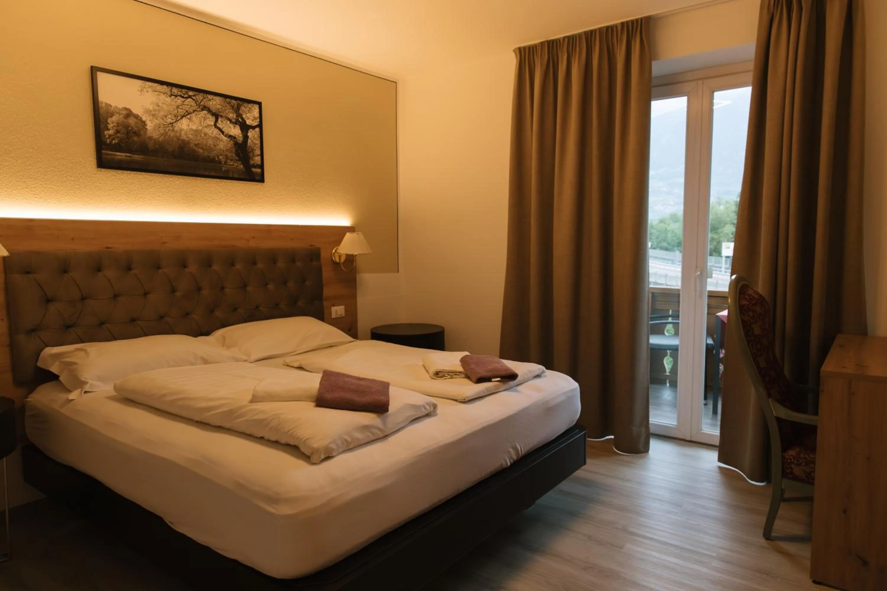 Bed in Hotel Marlingerhof