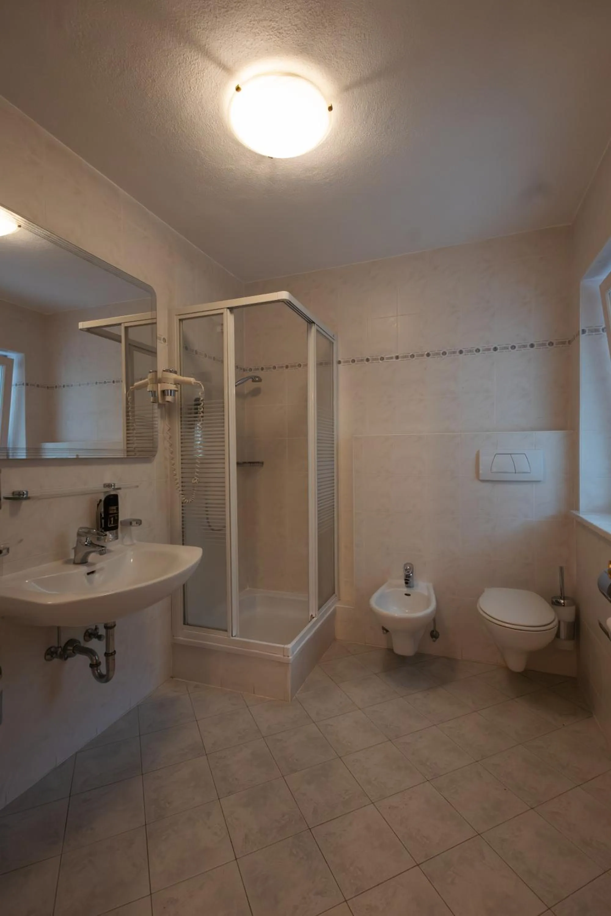 Toilet in Hotel Marlingerhof