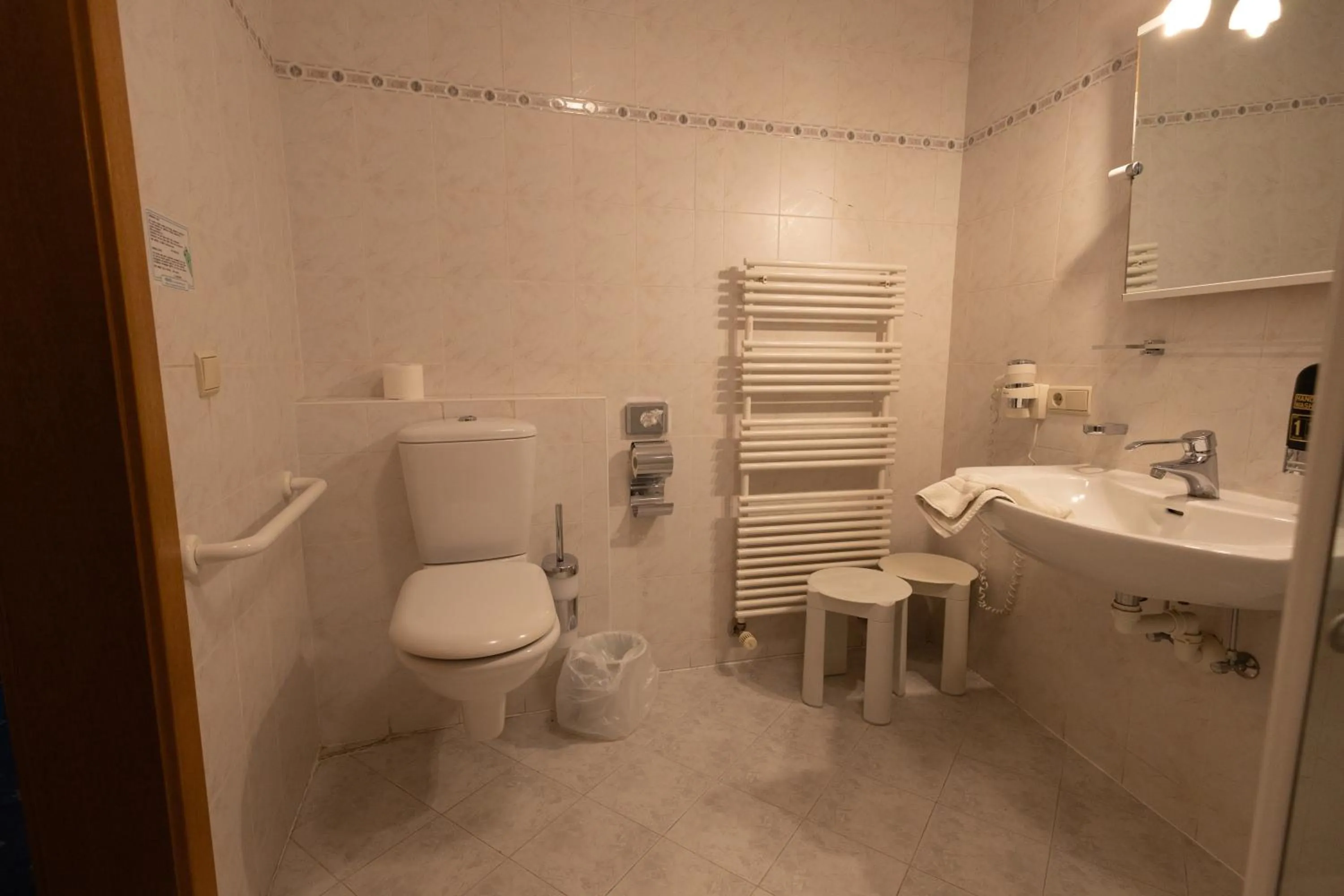 Toilet in Hotel Marlingerhof