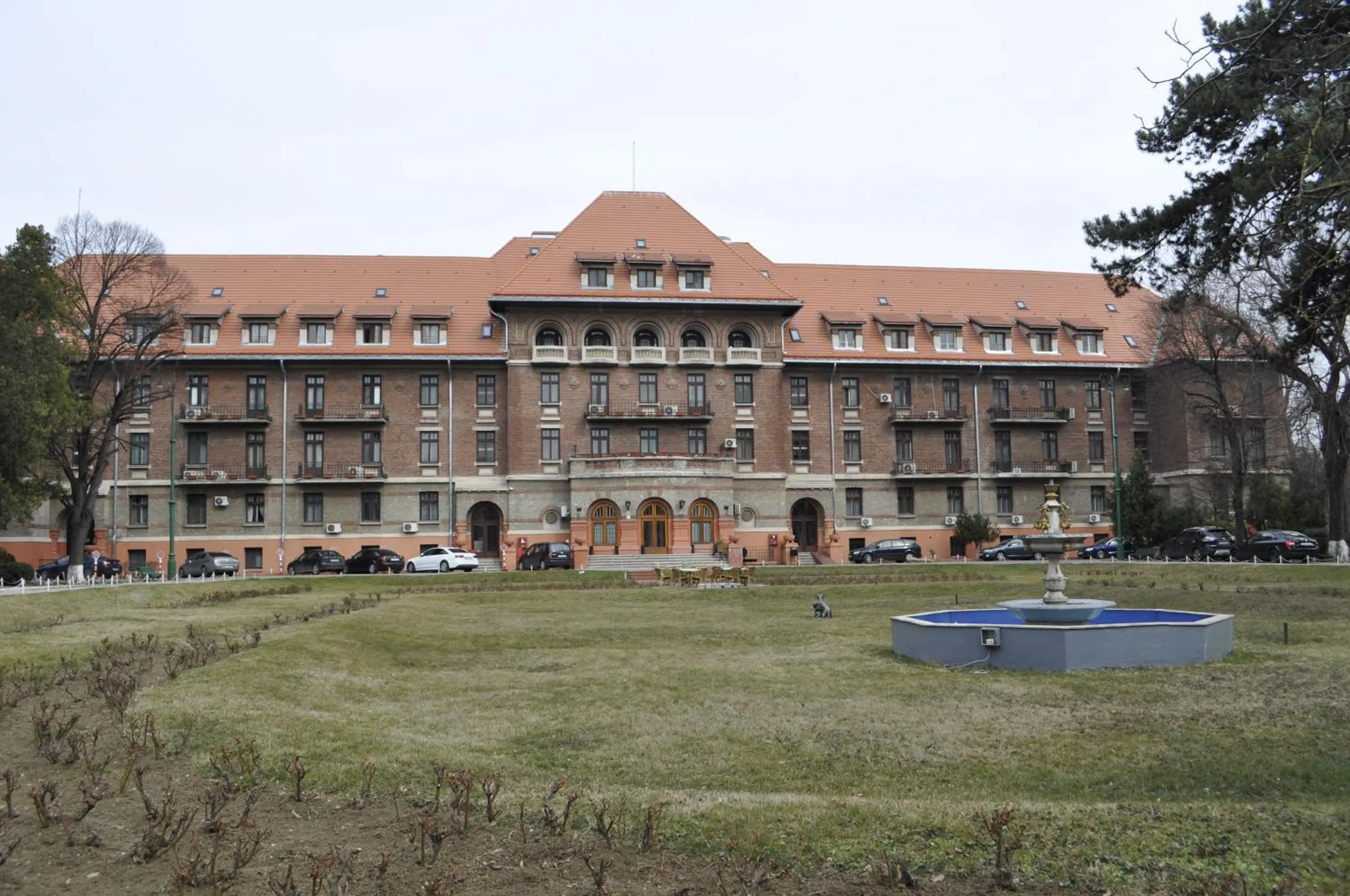 Property building in Hotel Triumf